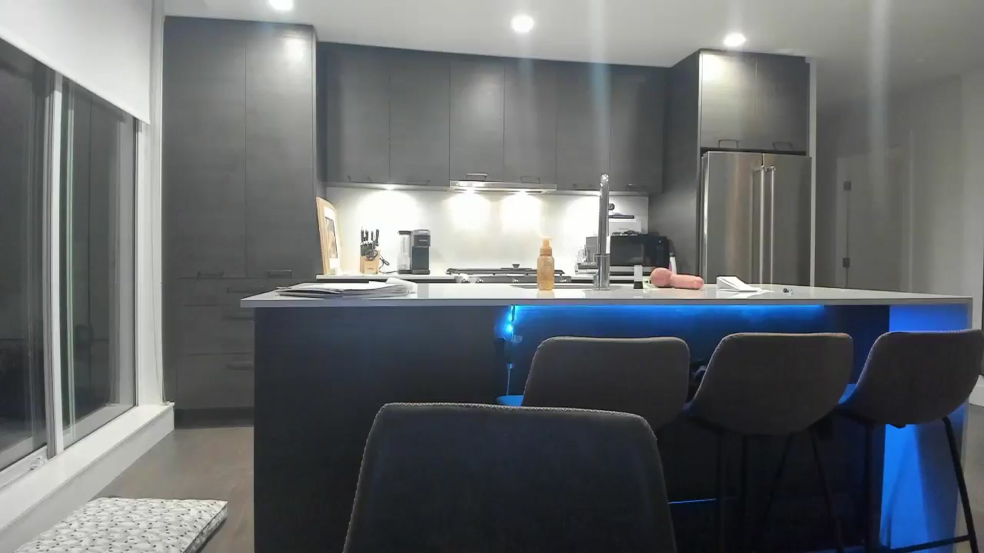 Gallery image thumbnail from Mollyboots's myfreecams stream on, 02/22/2025, 04:51 image 1 of 20