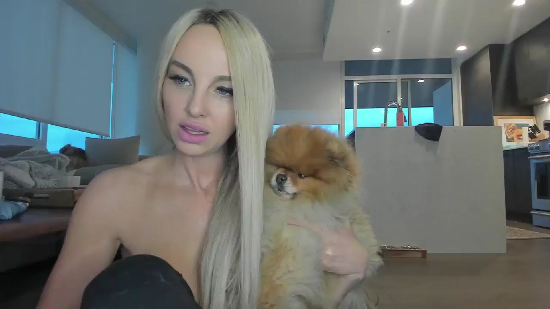Gallery image thumbnail from Mollyboots's myfreecams stream on, 04/29/2025, 03:05 image 19 of 20