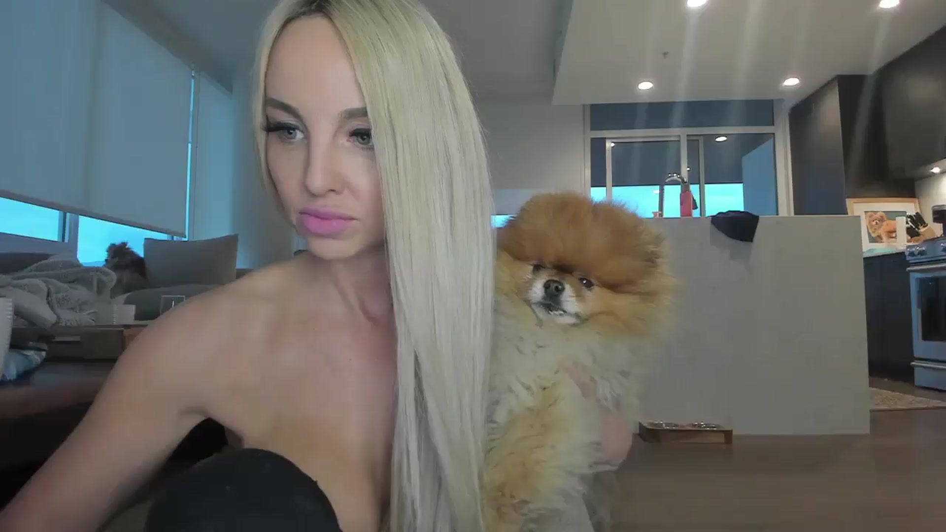 Gallery image thumbnail from Mollyboots's myfreecams stream on, 04/29/2025, 03:05 image 17 of 20