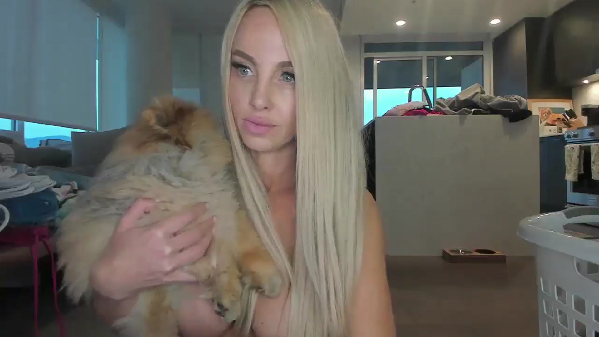 Gallery image thumbnail from Mollyboots's myfreecams stream on, 06/20/2025, 04:13 image 16 of 20