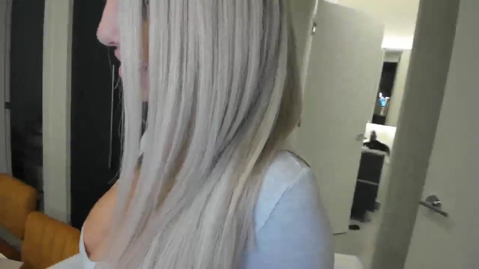 Gallery image thumbnail from Mollyboots's myfreecams stream on, 10/21/2025, 03:28 image 8 of 20
