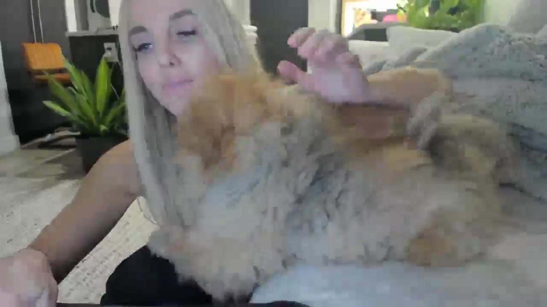 Gallery image thumbnail from Mollyboots's myfreecams stream on, 10/23/2025, 05:09 image 11 of 20