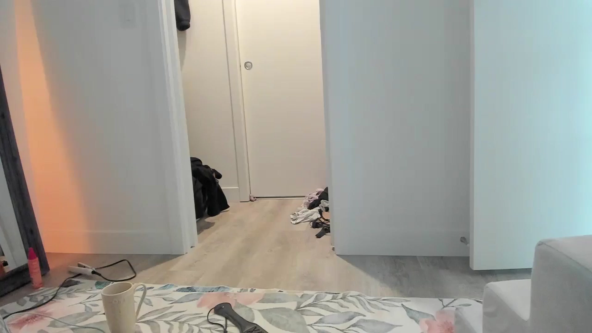 Gallery image thumbnail from Mollyboots's myfreecams stream on, 10/25/2025, 23:19 image 11 of 20