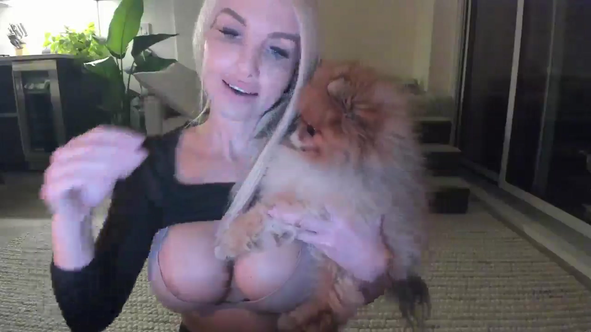 Gallery image thumbnail from Mollyboots's myfreecams stream on, 11/09/2025, 04:15 image 15 of 20