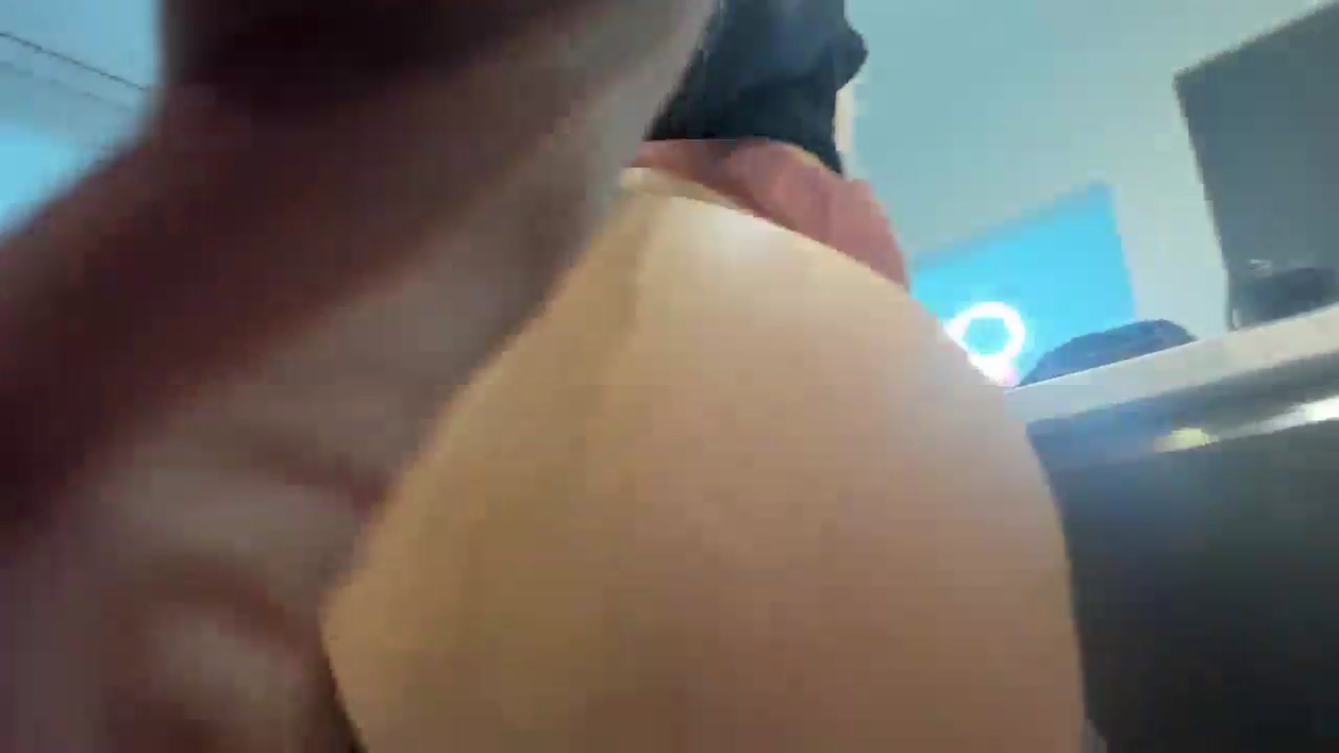 Gallery image thumbnail from Mollyboots's myfreecams stream on, 11/14/2025, 23:17 image 6 of 20