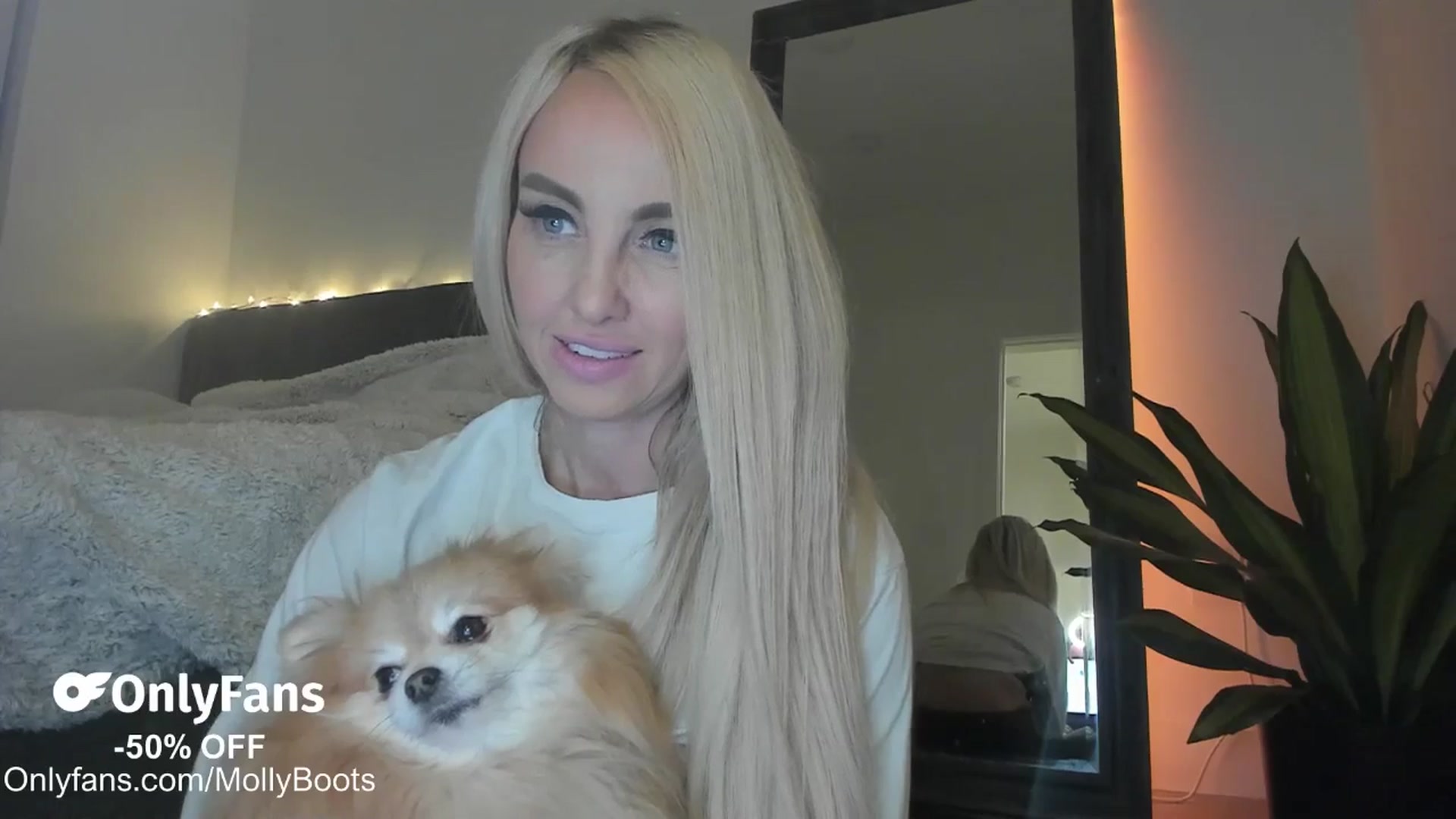 Gallery image thumbnail from Mollyboots's myfreecams stream on, 01/15/2026, 05:03 image 16 of 20