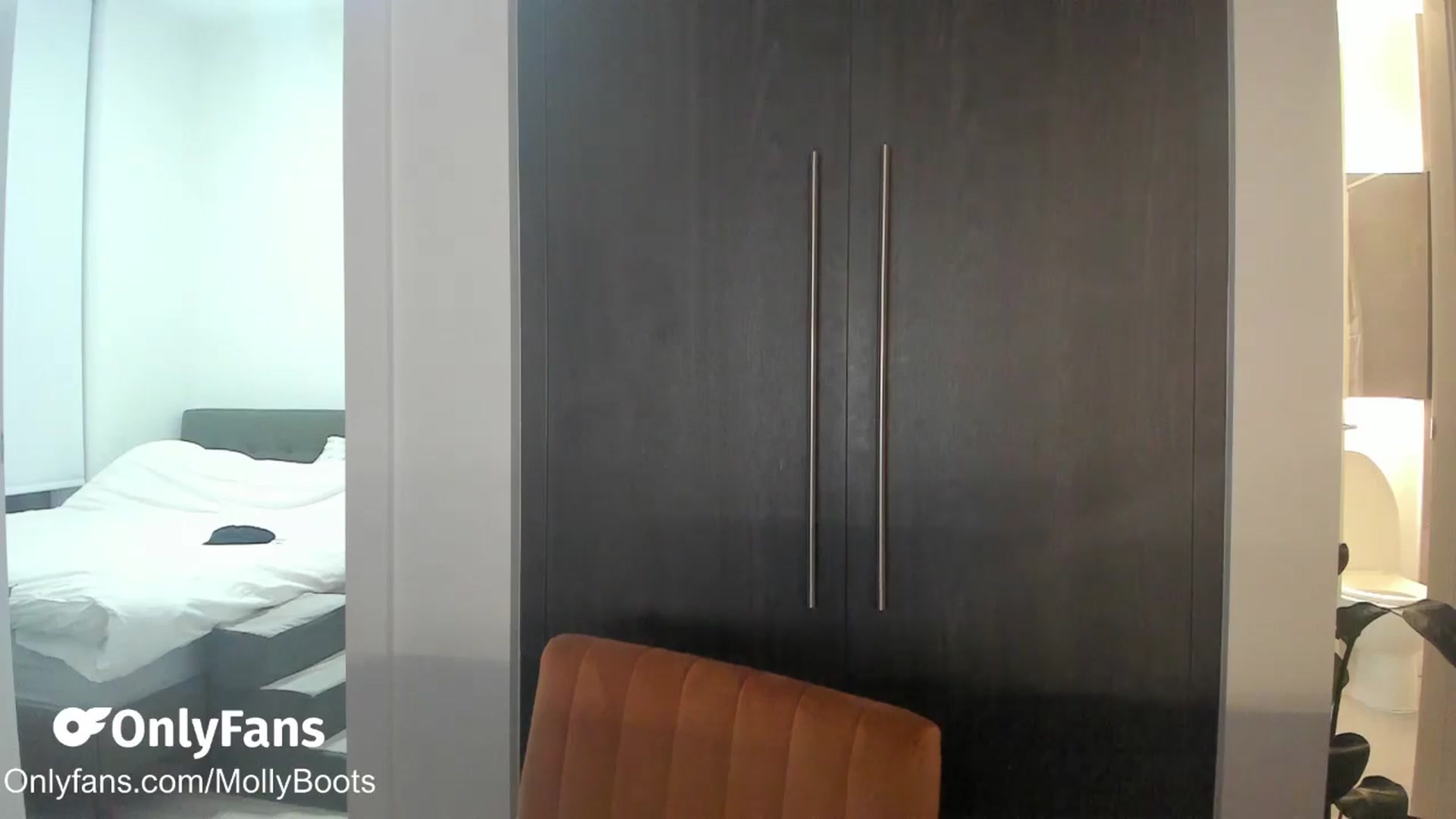 Gallery image thumbnail from Mollyboots's myfreecams stream on, 02/08/2026, 05:03 image 15 of 20