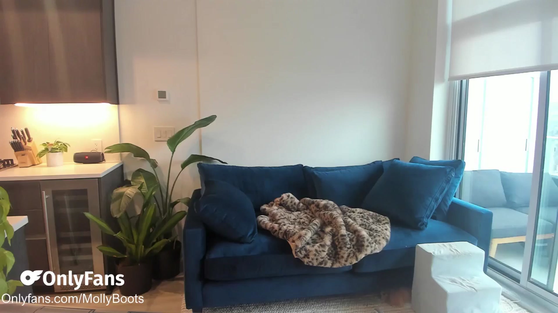 Gallery image thumbnail from Mollyboots's myfreecams stream on, 02/16/2026, 20:08 image 18 of 20