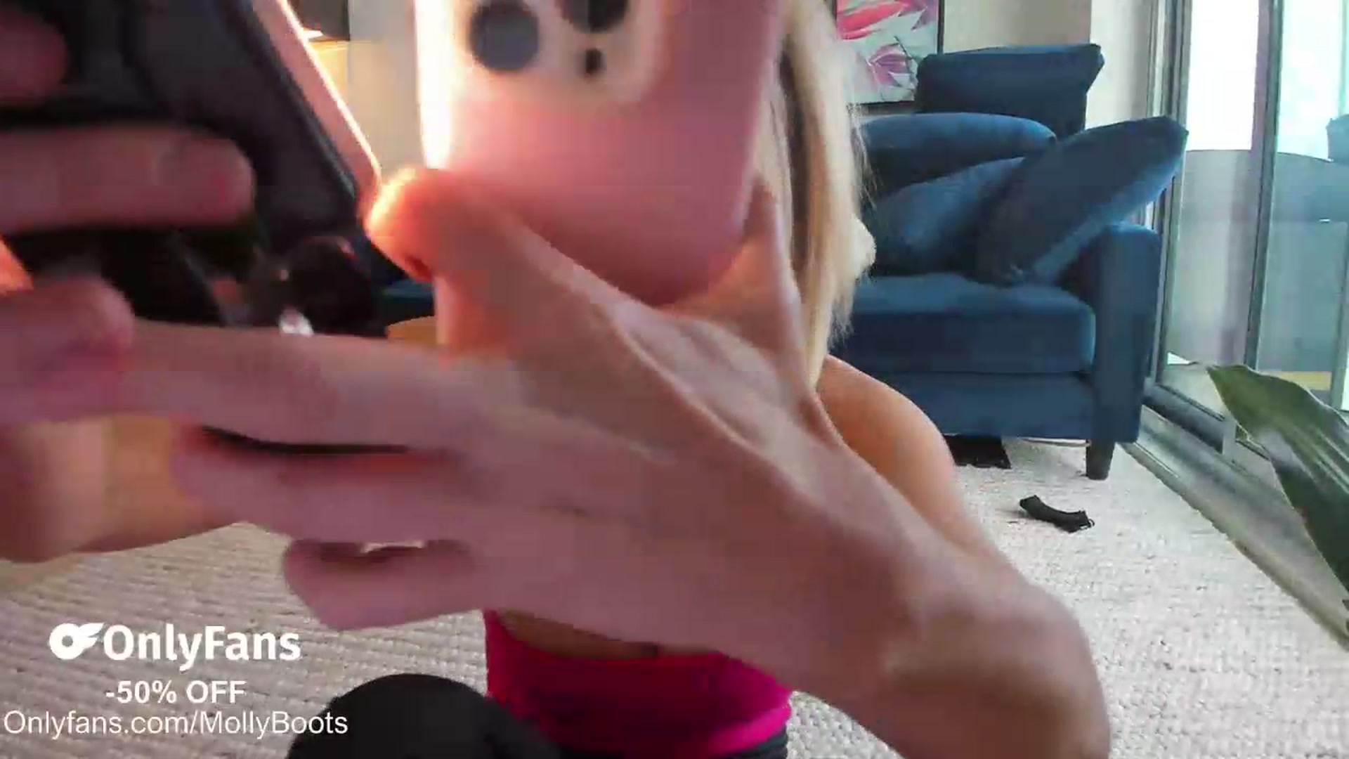 Gallery image thumbnail from Mollyboots's myfreecams stream on, 07/02/2026, 02:31 image 11 of 20