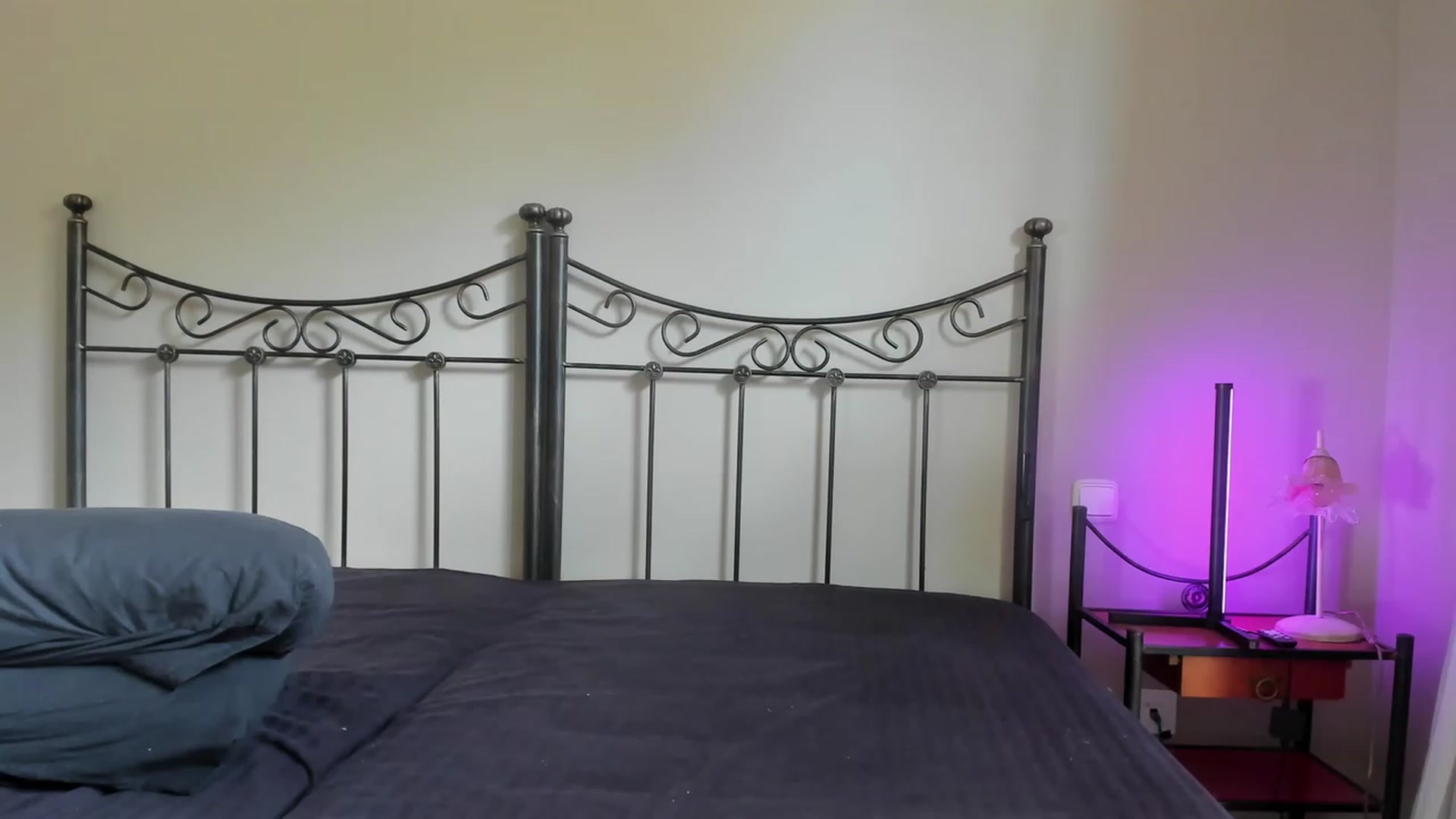 Gallery image thumbnail from Molywatson's myfreecams stream on, 08/31/2023, 10:36 image 20 of 20