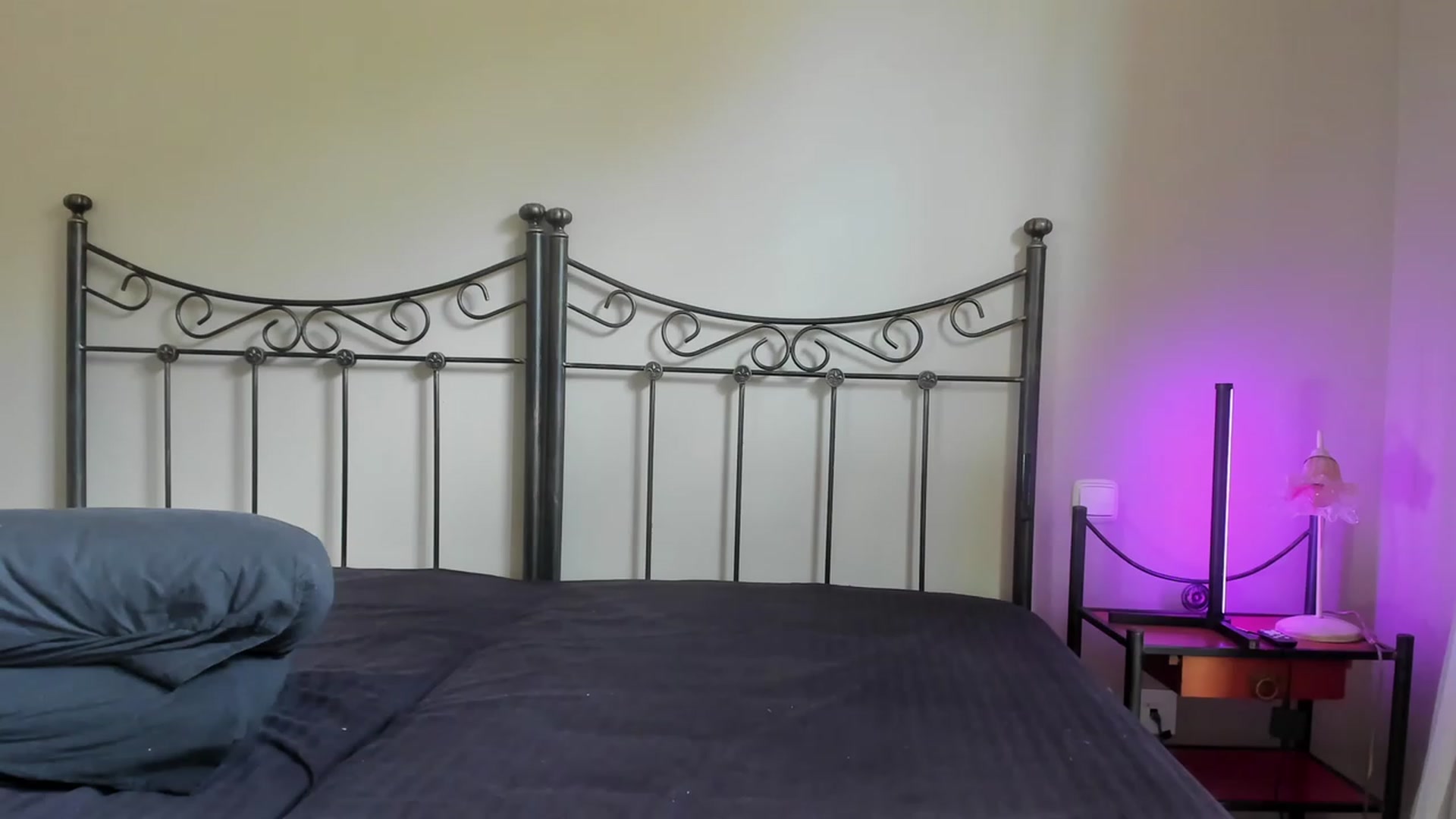 Gallery image thumbnail from Molywatson's myfreecams stream on, 08/31/2023, 10:36 image 19 of 20