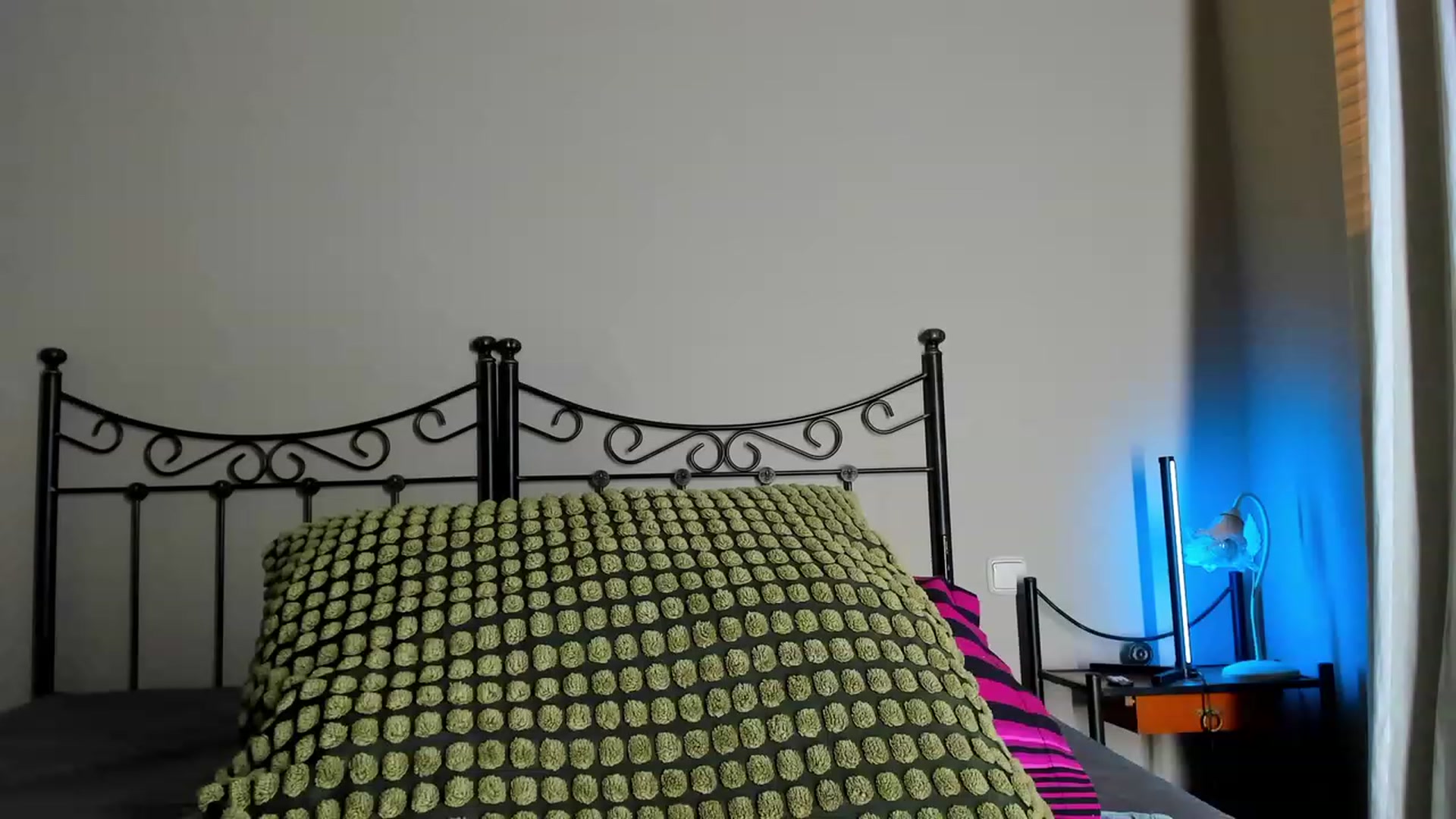 Gallery image thumbnail from Molywatson's myfreecams stream on, 12/13/2023, 08:15 image 2 of 20