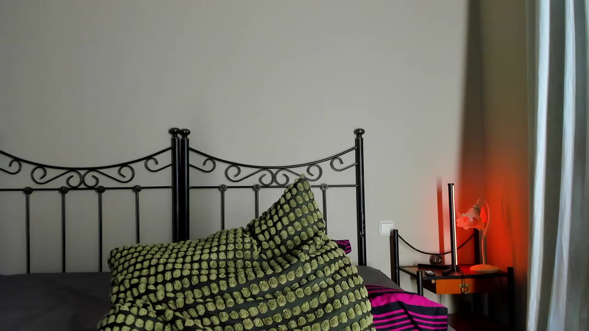 Gallery image thumbnail from Molywatson's myfreecams stream on, 12/13/2023, 11:56 image 20 of 20