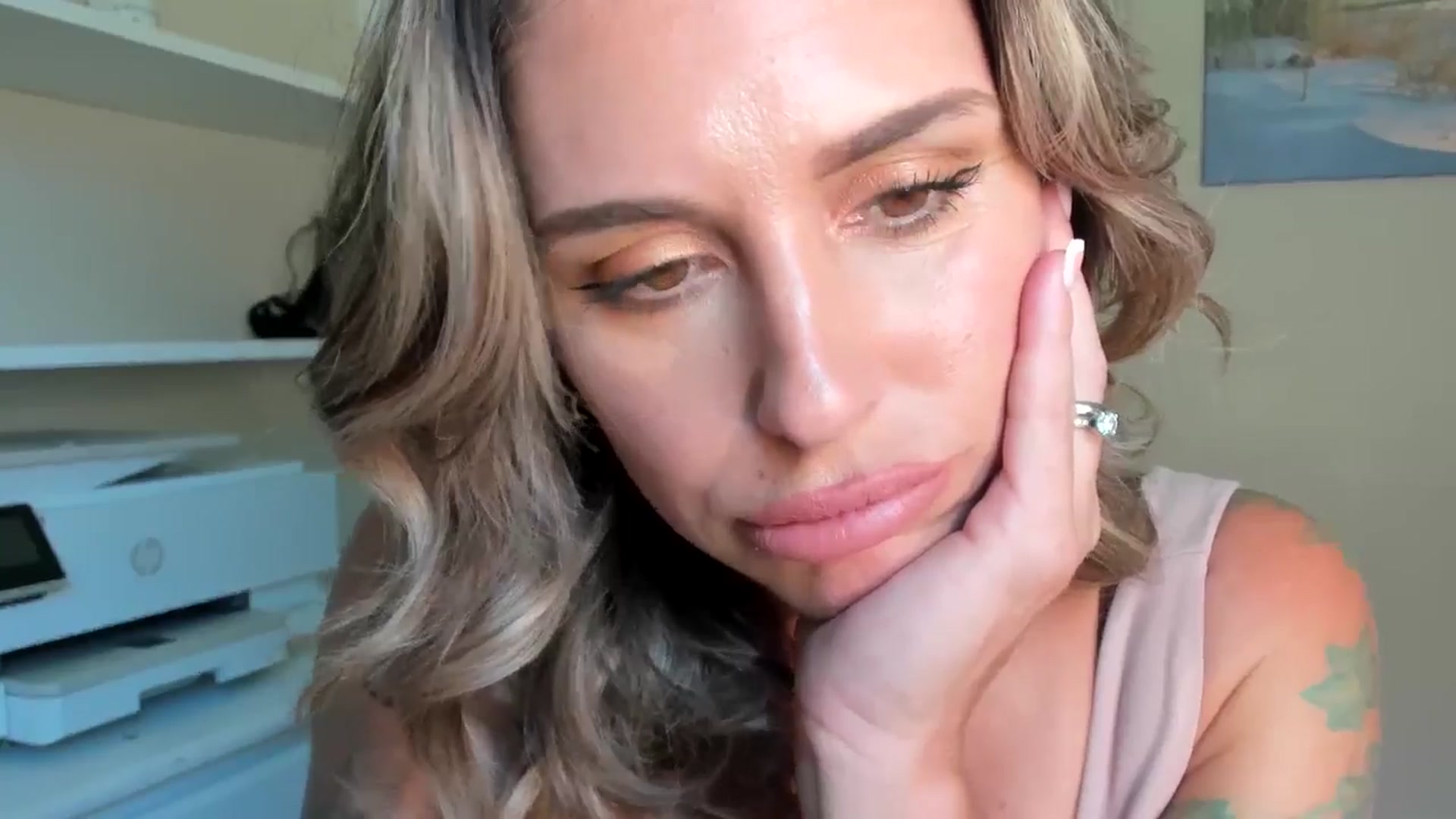 Gallery image thumbnail from Mommy's myfreecams stream on, 09/03/2025, 17:18 image 2 of 20