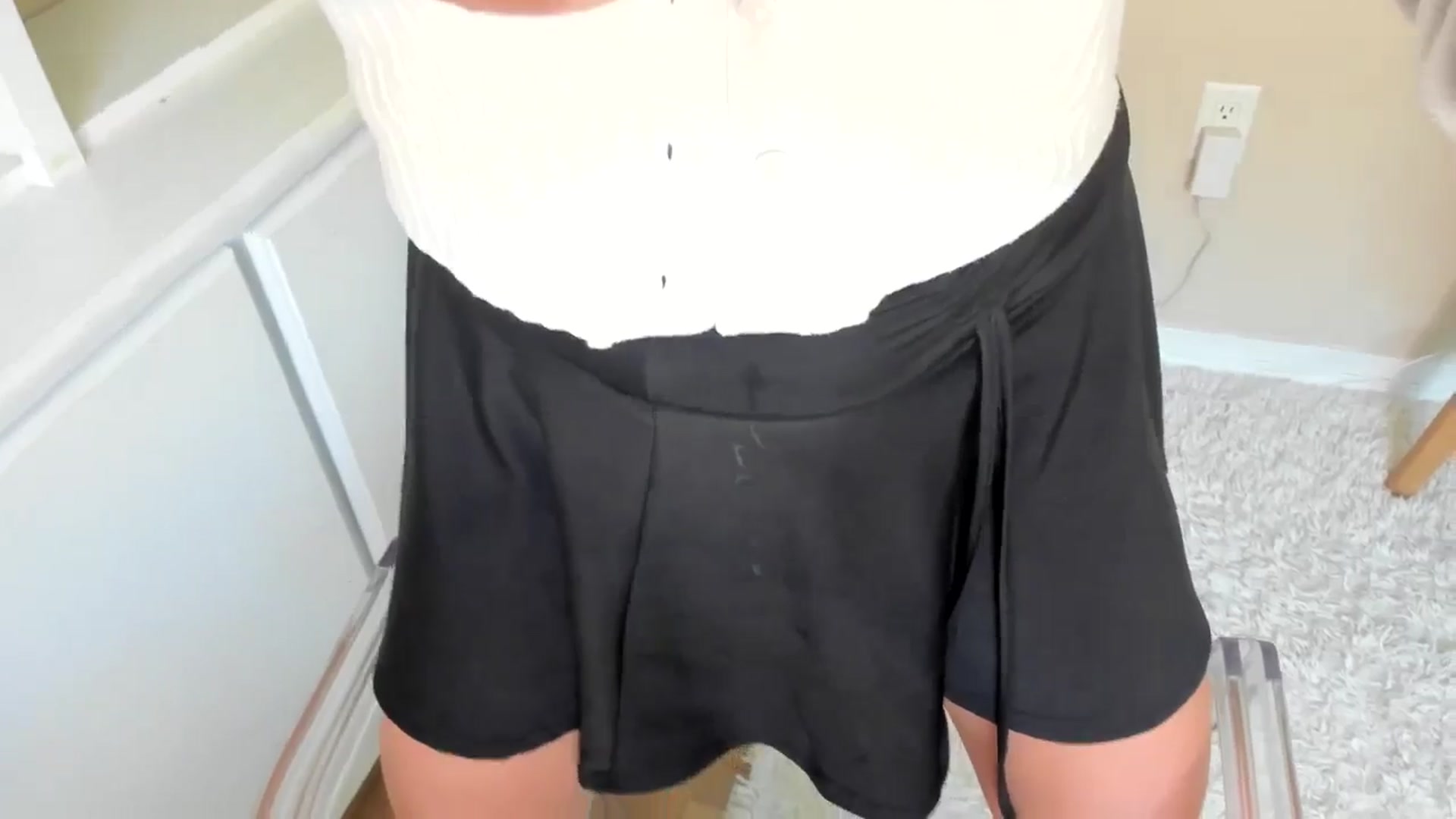 Gallery image thumbnail from Mommy's myfreecams stream on, 09/10/2025, 16:11 image 15 of 20