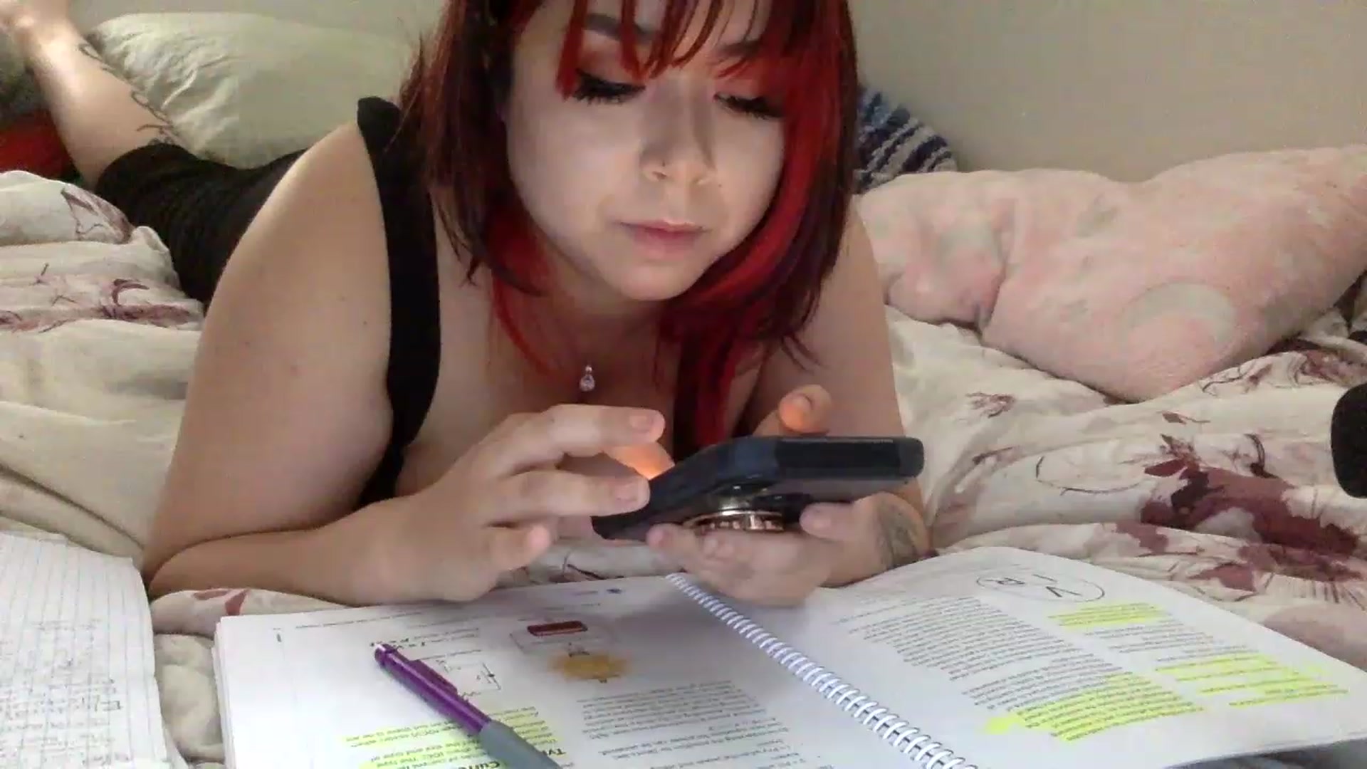 Gallery image thumbnail from MommyFindom's myfreecams stream on, 05/22/2023, 01:22 image 12 of 20