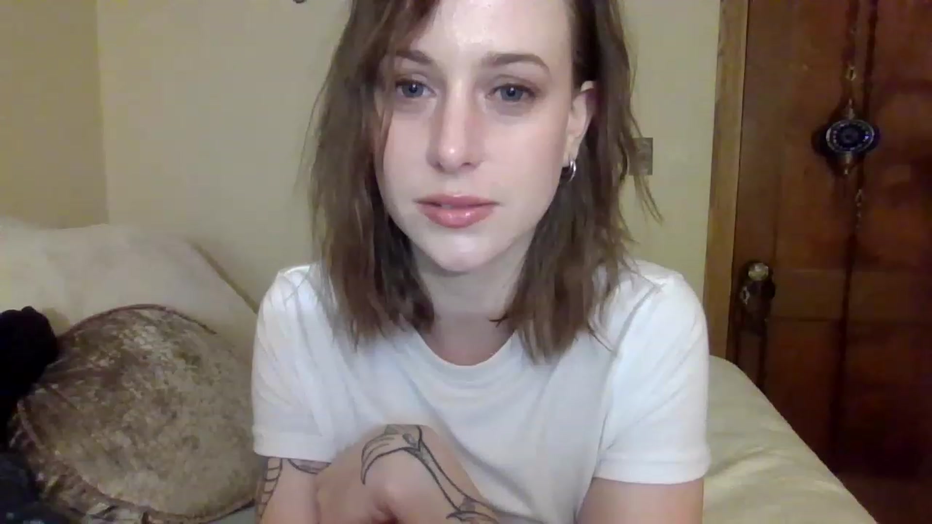 Gallery image thumbnail from MommyWolf's myfreecams stream on, 04/14/2023, 11:55 image 3 of 20