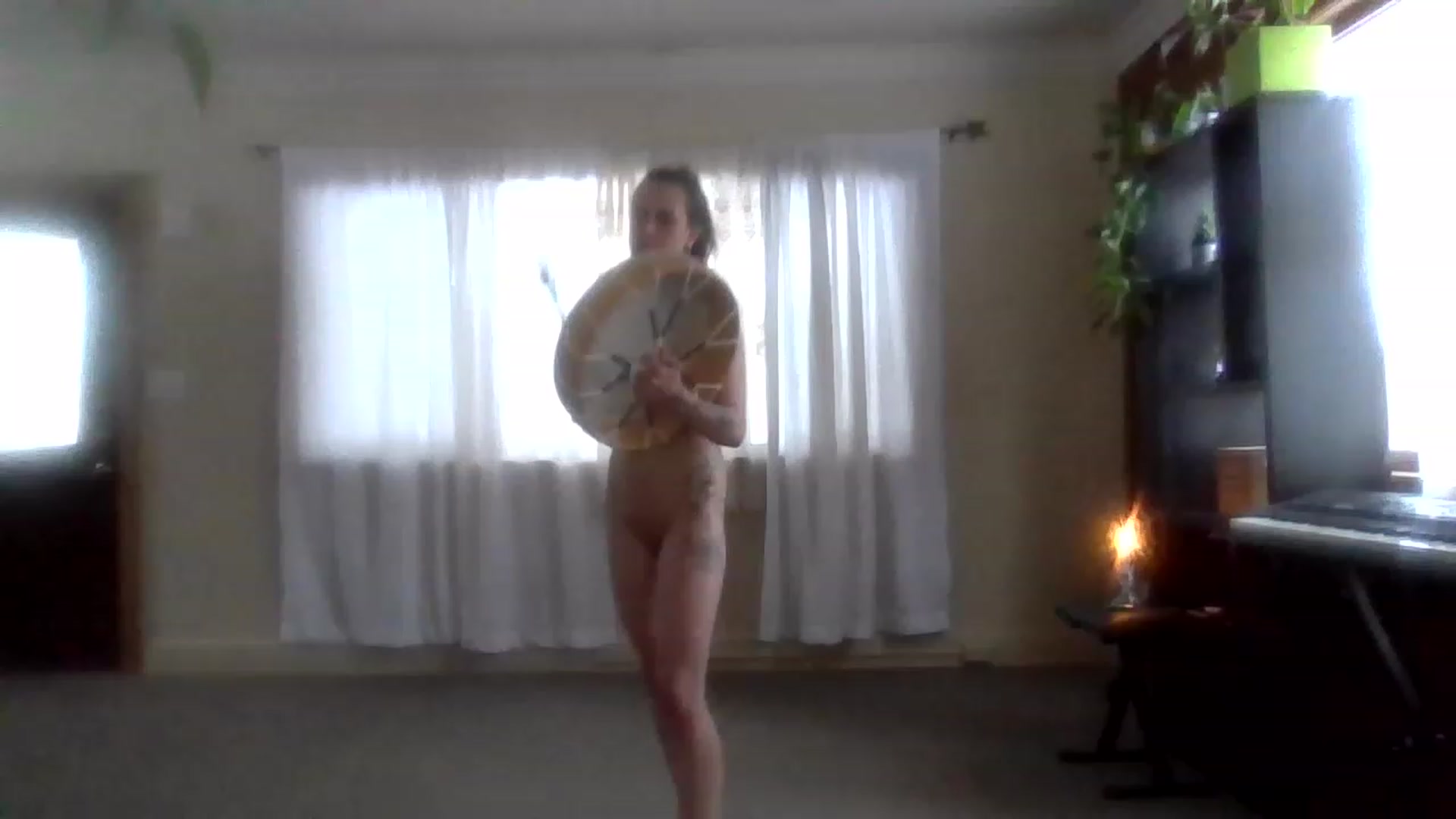 Gallery image thumbnail from MommyWolf's myfreecams stream on, 04/20/2023, 14:32 image 11 of 20