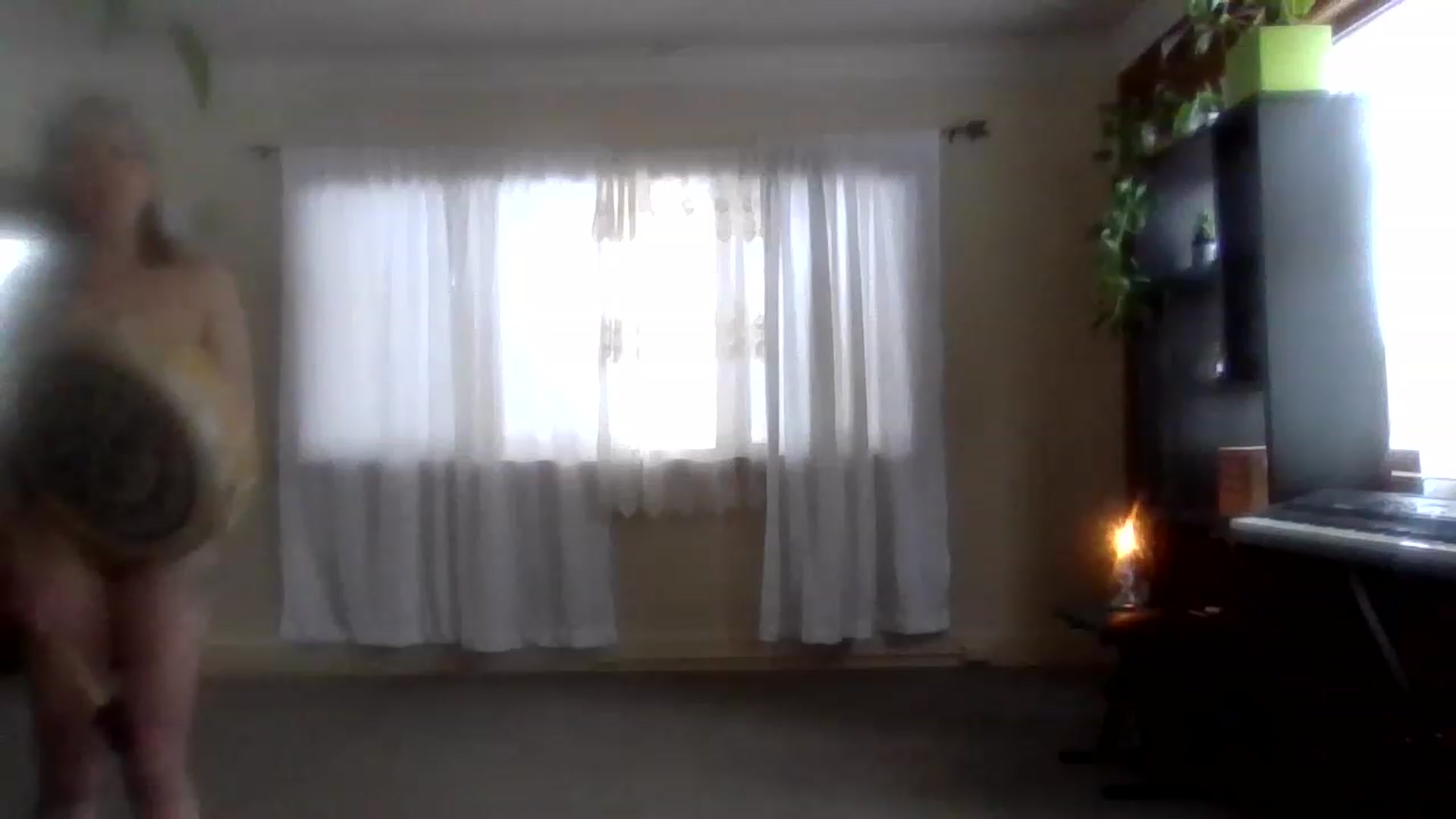 Gallery image thumbnail from MommyWolf's myfreecams stream on, 04/20/2023, 14:32 image 19 of 20