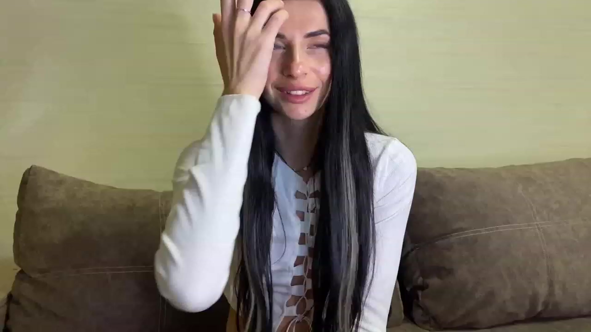 Gallery image thumbnail from Mon_cute's myfreecams stream on, 09/02/2023, 15:09 image 18 of 20