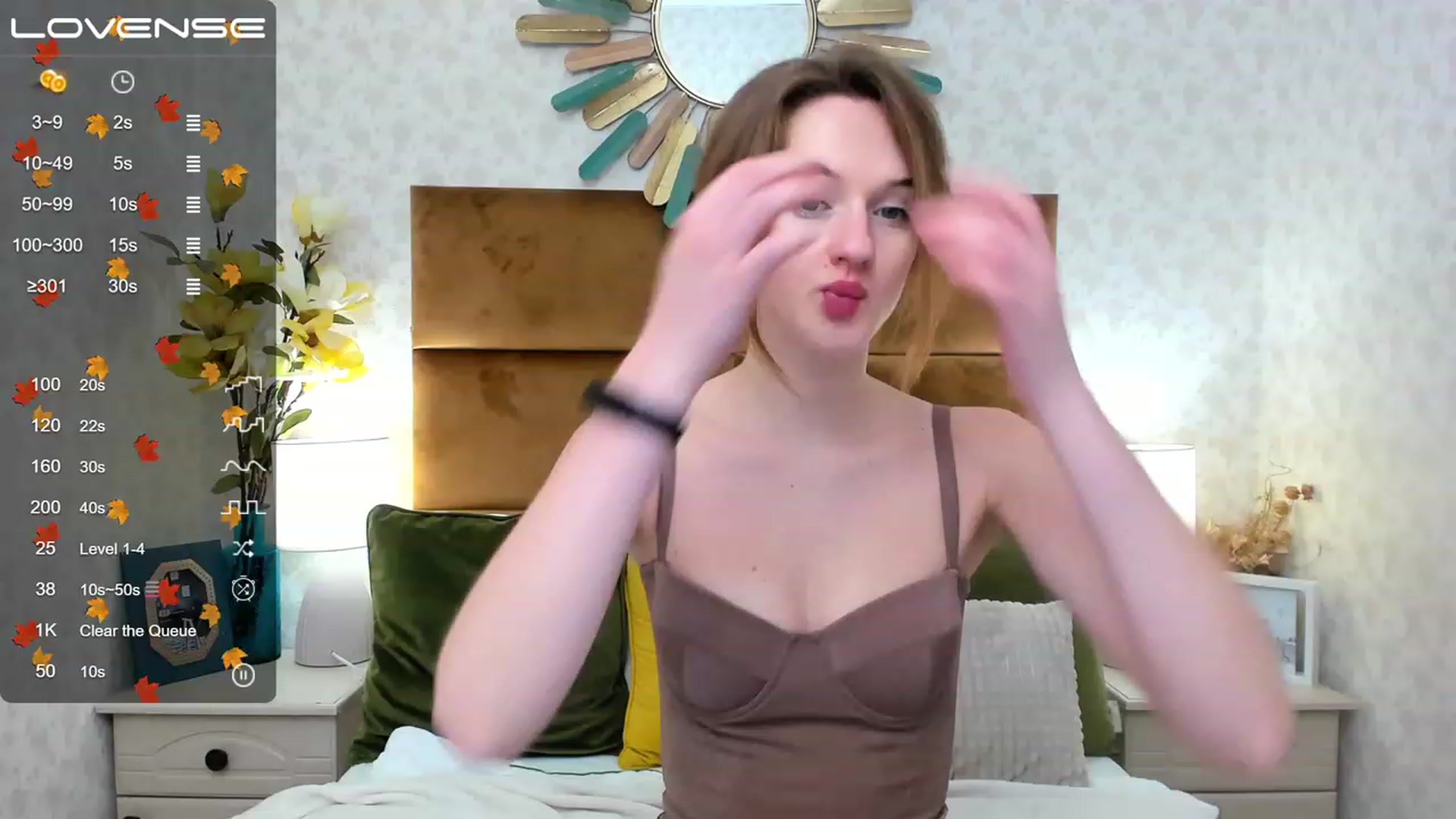 Gallery image thumbnail from MonaElisa's myfreecams stream on, 11/20/2022, 19:21 image 1 of 20