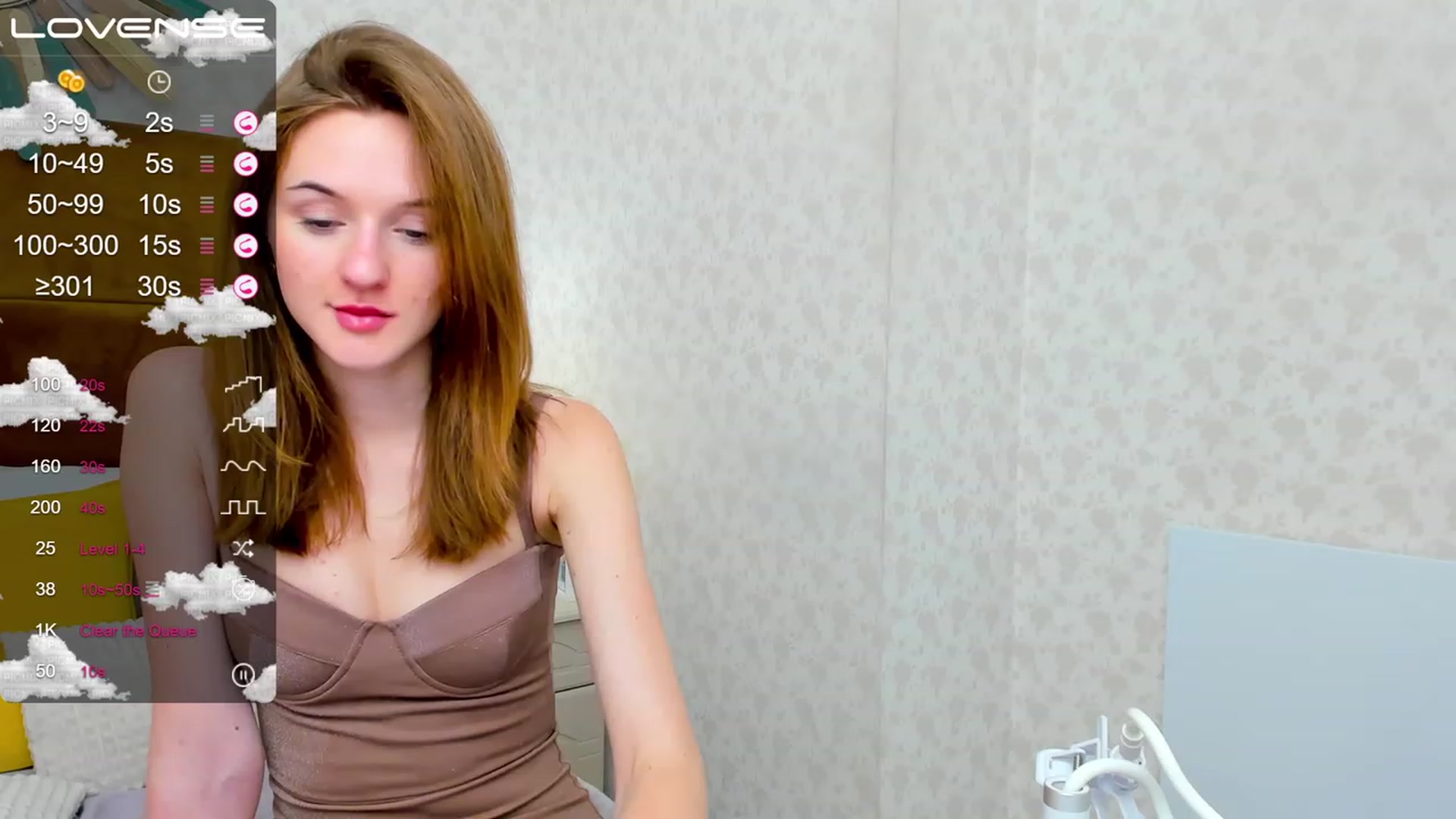 Gallery image thumbnail from MonaElisa's myfreecams stream on, 11/28/2022, 18:59 image 12 of 20