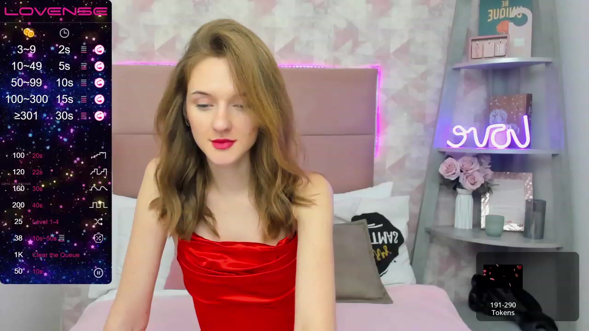 Gallery image thumbnail from MonaElisa's myfreecams stream on, 12/03/2022, 12:45 image 15 of 20