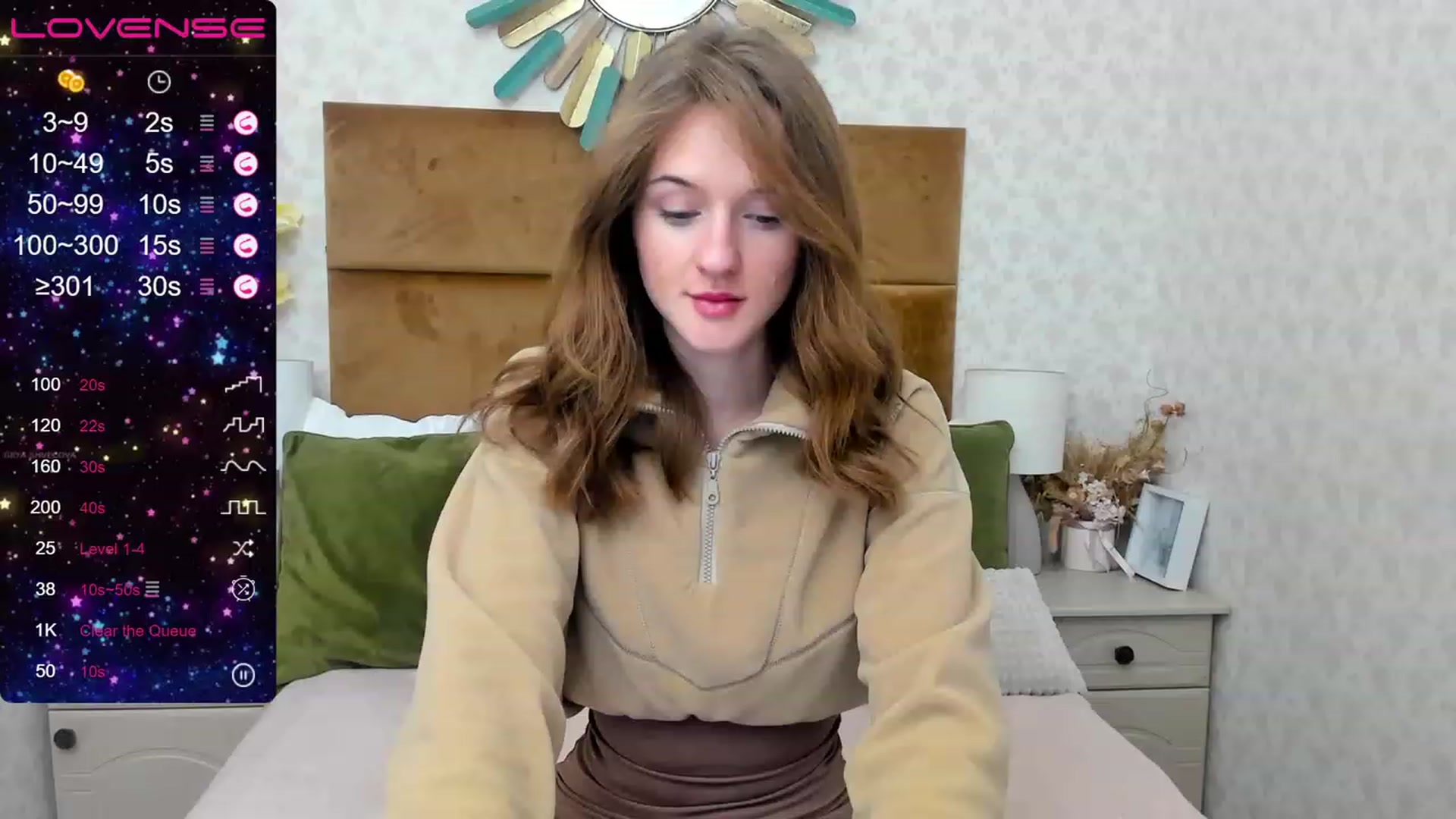 Gallery image thumbnail from MonaElisa's myfreecams stream on, 12/05/2022, 13:30 image 15 of 20