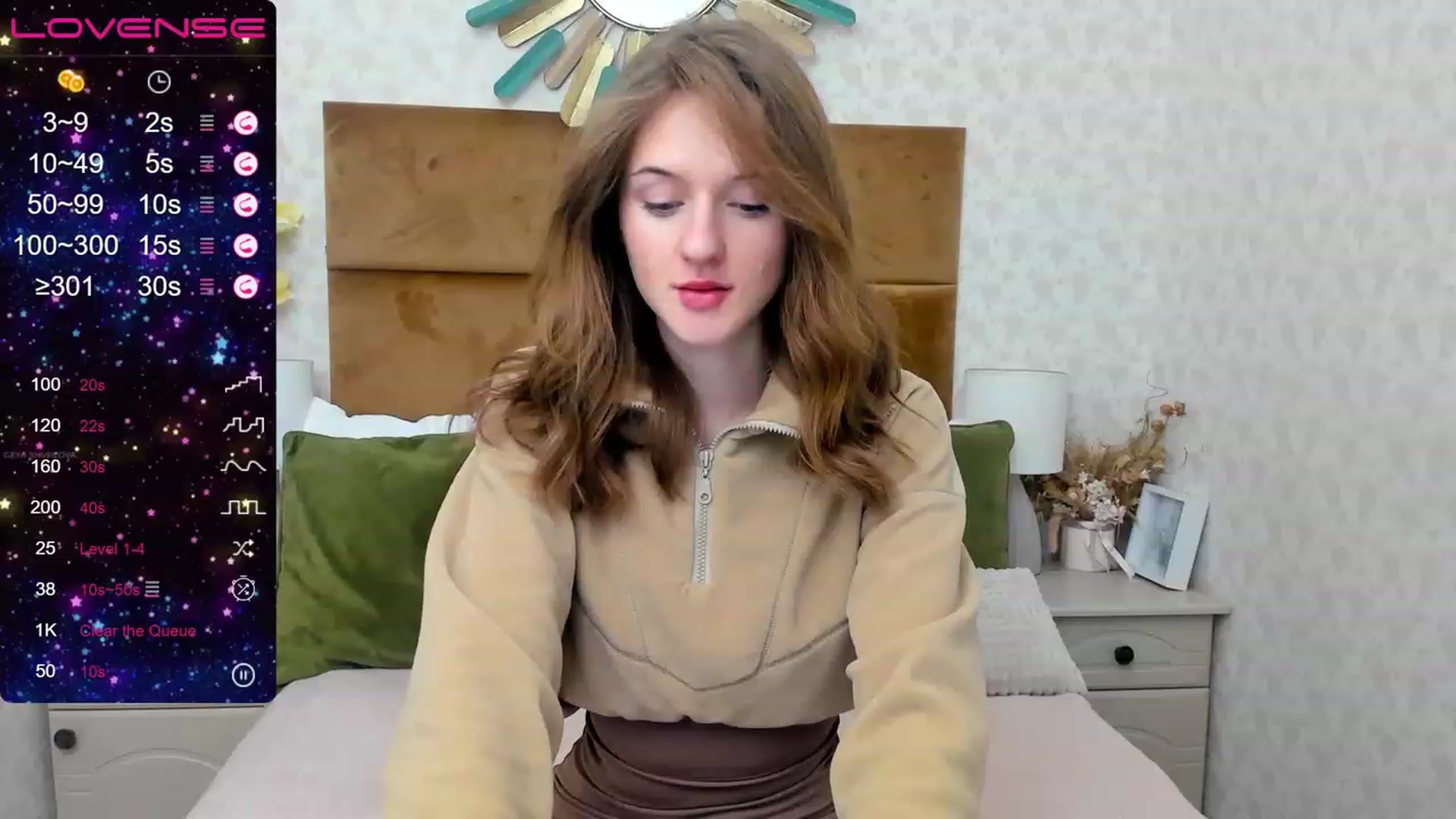 Gallery image thumbnail from MonaElisa's myfreecams stream on, 12/05/2022, 13:30 image 14 of 20
