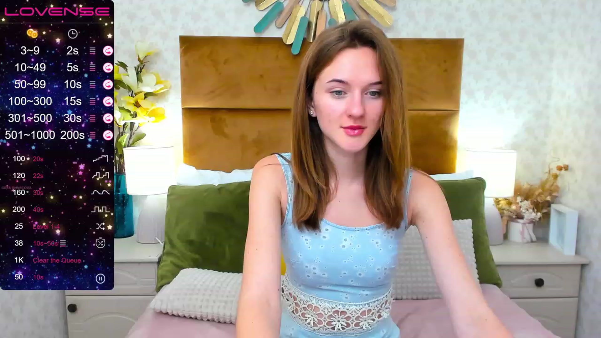 Gallery image thumbnail from MonaElisa's myfreecams stream on, 12/09/2022, 19:03 image 18 of 20