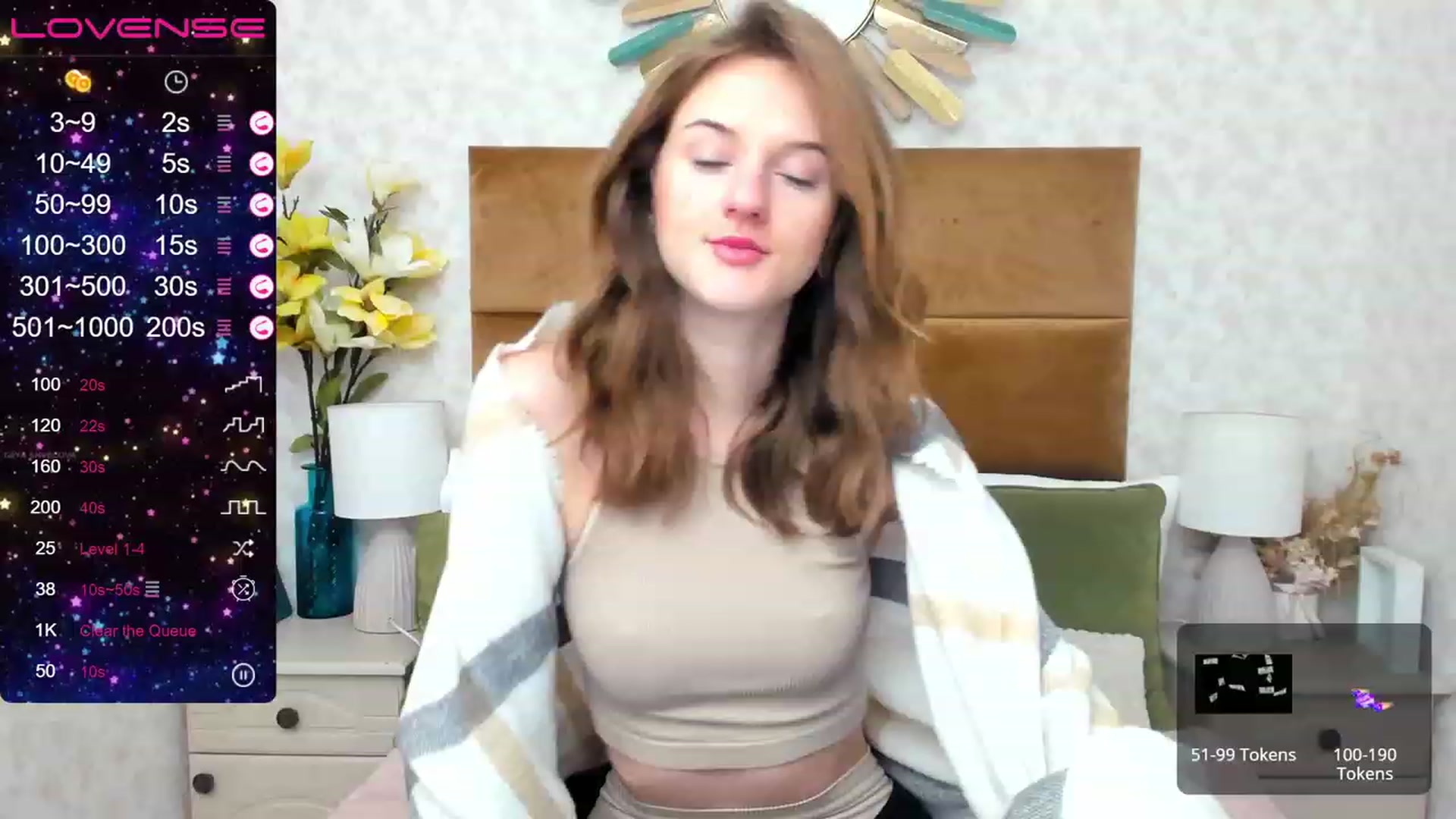 Gallery image thumbnail from MonaElisa's myfreecams stream on, 12/12/2022, 07:33 image 17 of 20