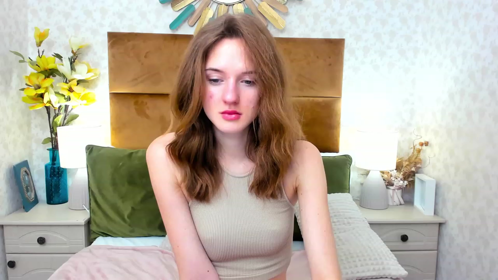 Gallery image thumbnail from MonaElisa's myfreecams stream on, 12/12/2022, 12:04 image 11 of 20