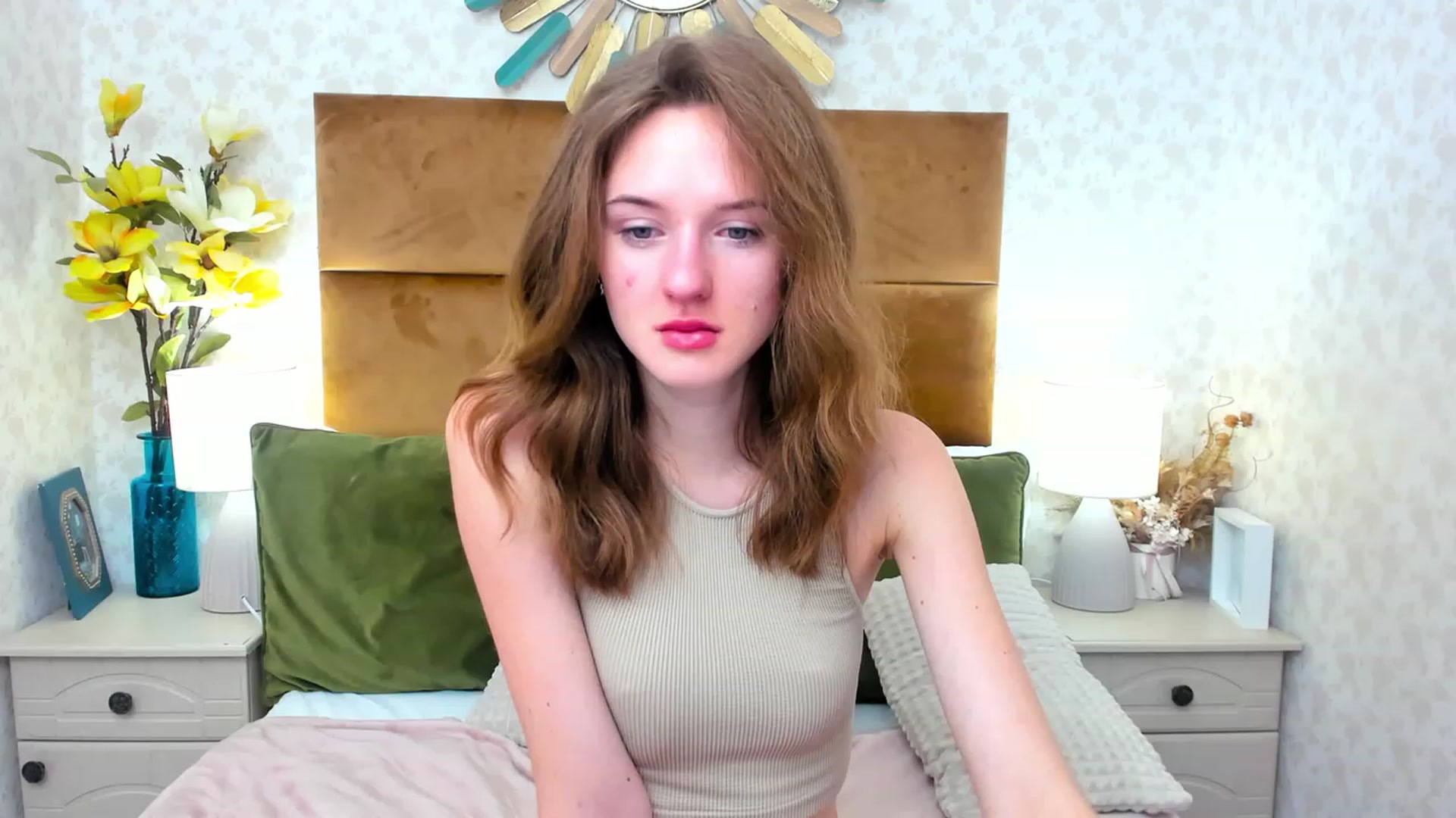 Gallery image thumbnail from MonaElisa's myfreecams stream on, 12/12/2022, 12:04 image 7 of 20