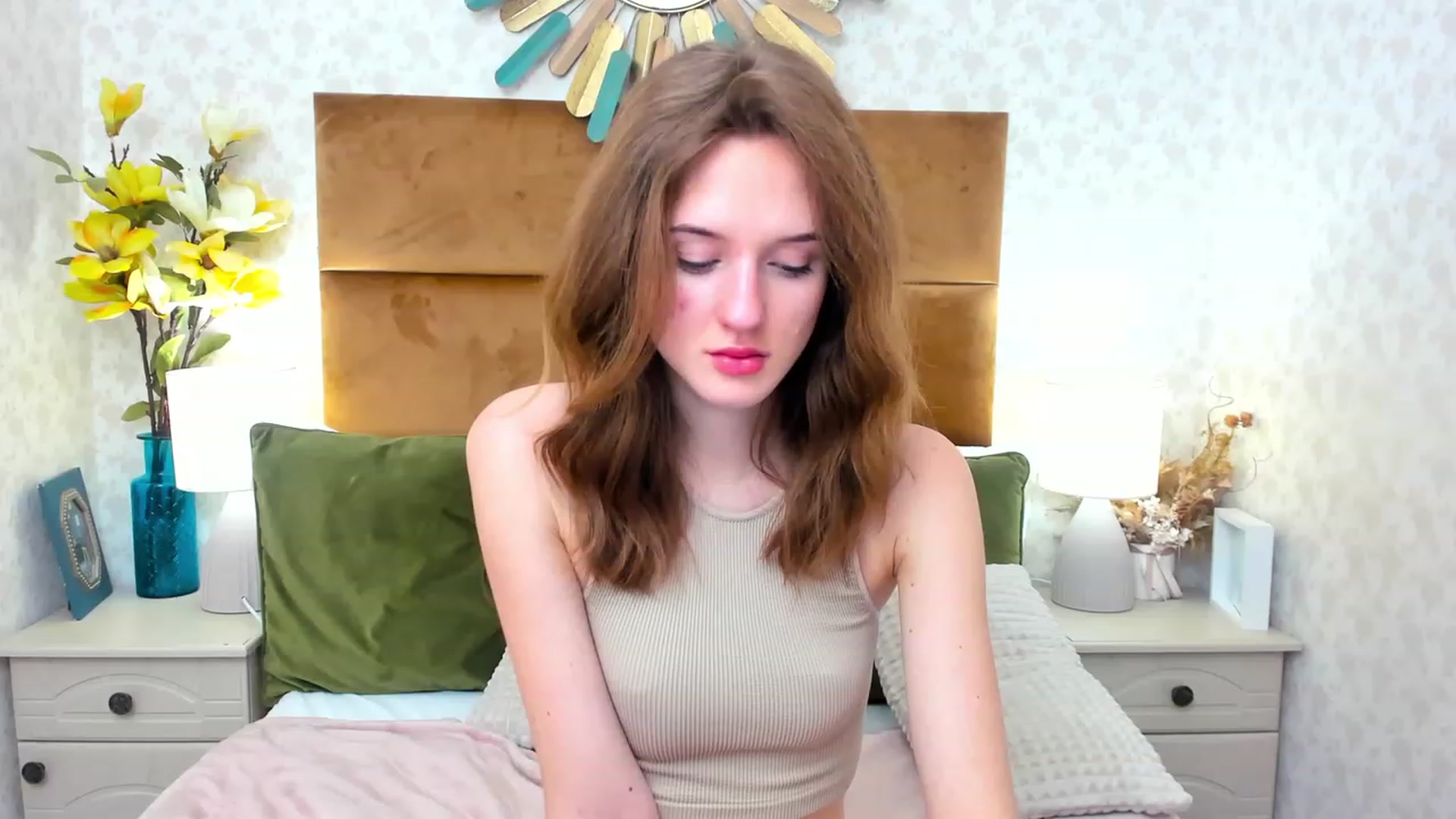 Gallery image thumbnail from MonaElisa's myfreecams stream on, 12/12/2022, 12:04 image 16 of 20
