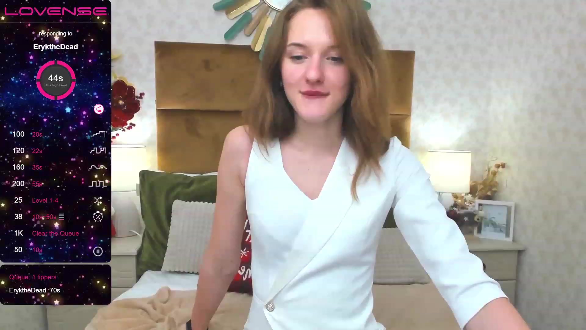 Gallery image thumbnail from MonaElisa's myfreecams stream on, 12/15/2022, 19:16 image 10 of 20