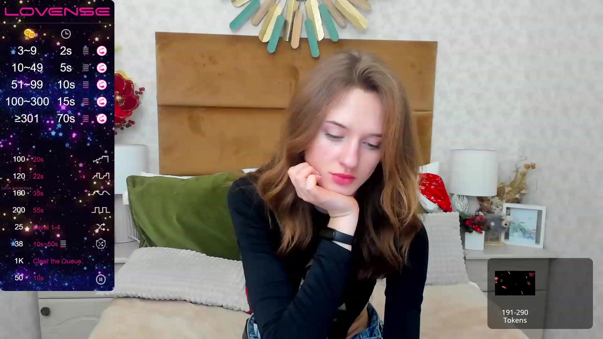 Gallery image thumbnail from MonaElisa's myfreecams stream on, 12/16/2022, 16:50 image 15 of 20