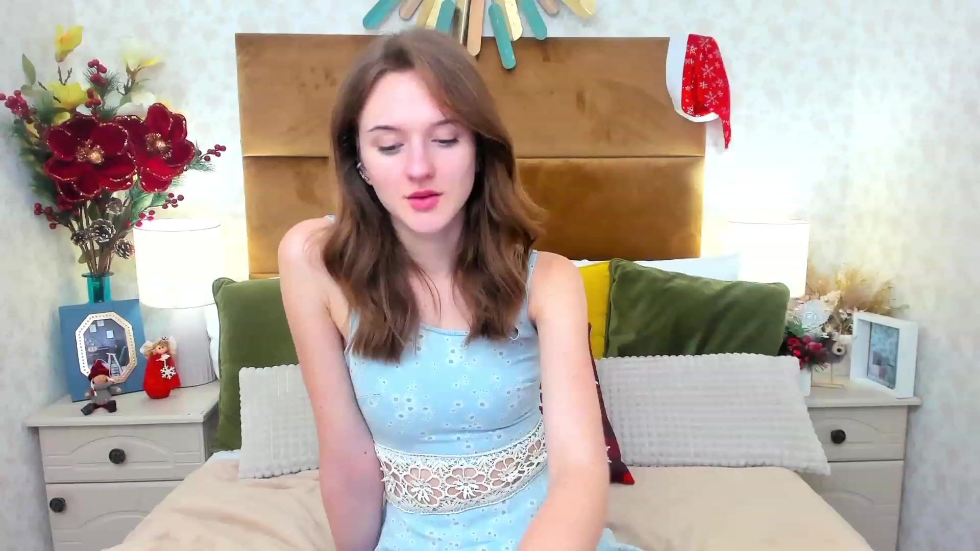 Gallery image thumbnail from MonaElisa's myfreecams stream on, 12/23/2022, 18:21 image 13 of 20