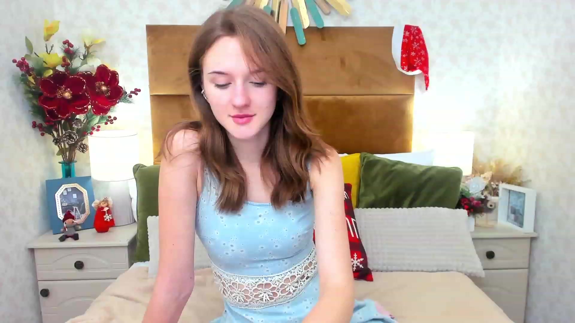 Gallery image thumbnail from MonaElisa's myfreecams stream on, 12/23/2022, 18:21 image 7 of 20