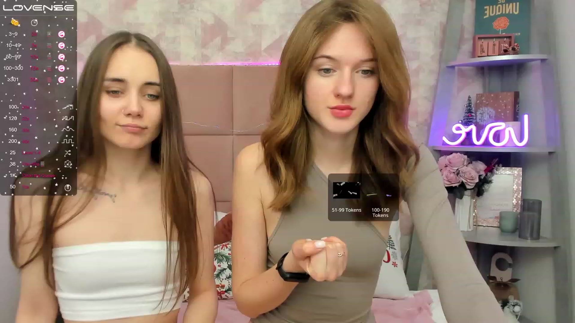Gallery image thumbnail from MonaElisa's myfreecams stream on, 12/24/2022, 14:46 image 2 of 20