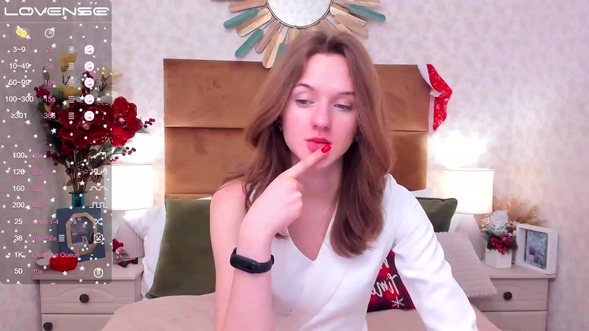 Gallery image thumbnail from MonaElisa's myfreecams stream on, 12/28/2022, 16:30 image 19 of 20