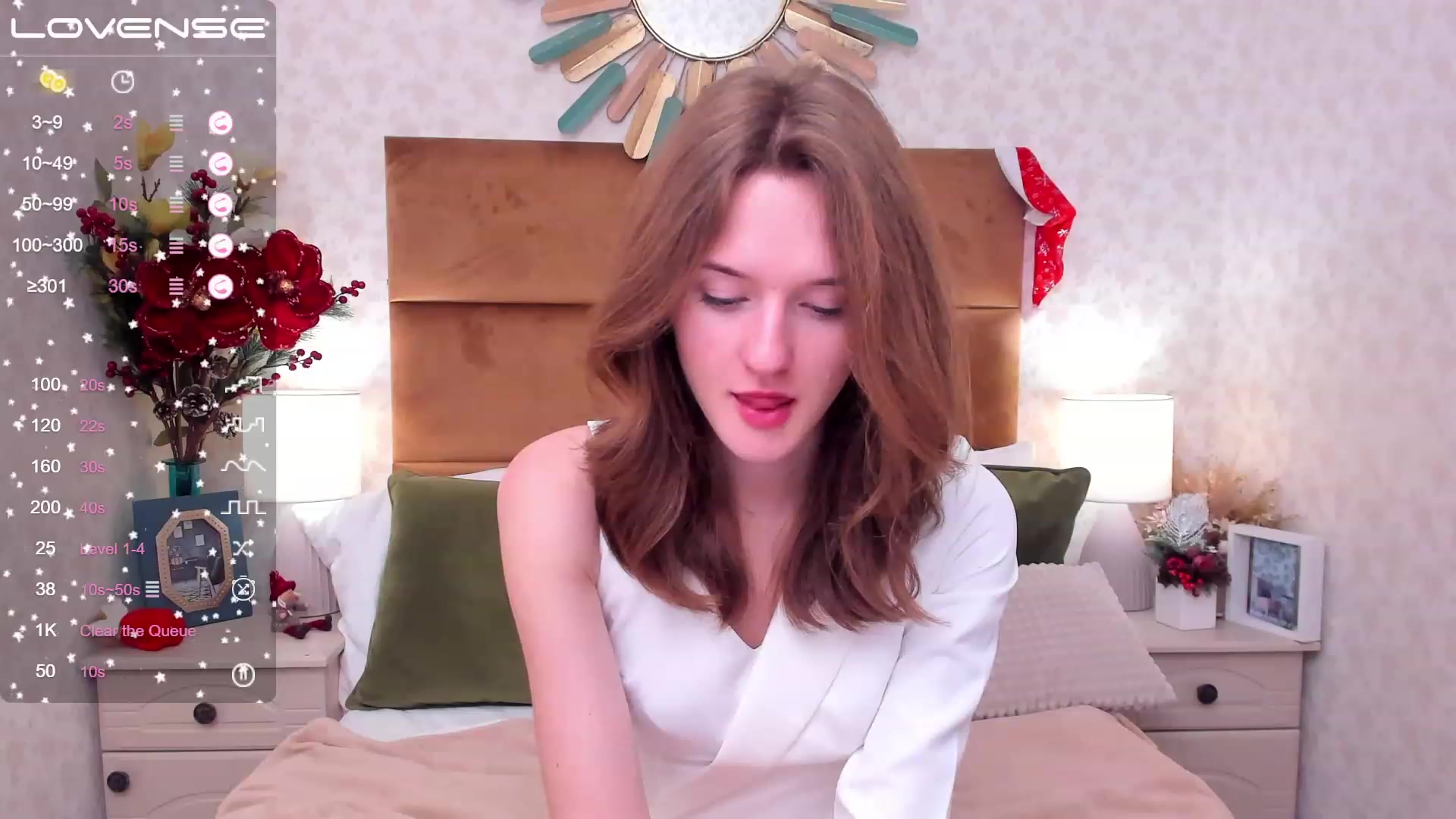 Gallery image thumbnail from MonaElisa's myfreecams stream on, 12/28/2022, 19:13 image 8 of 20