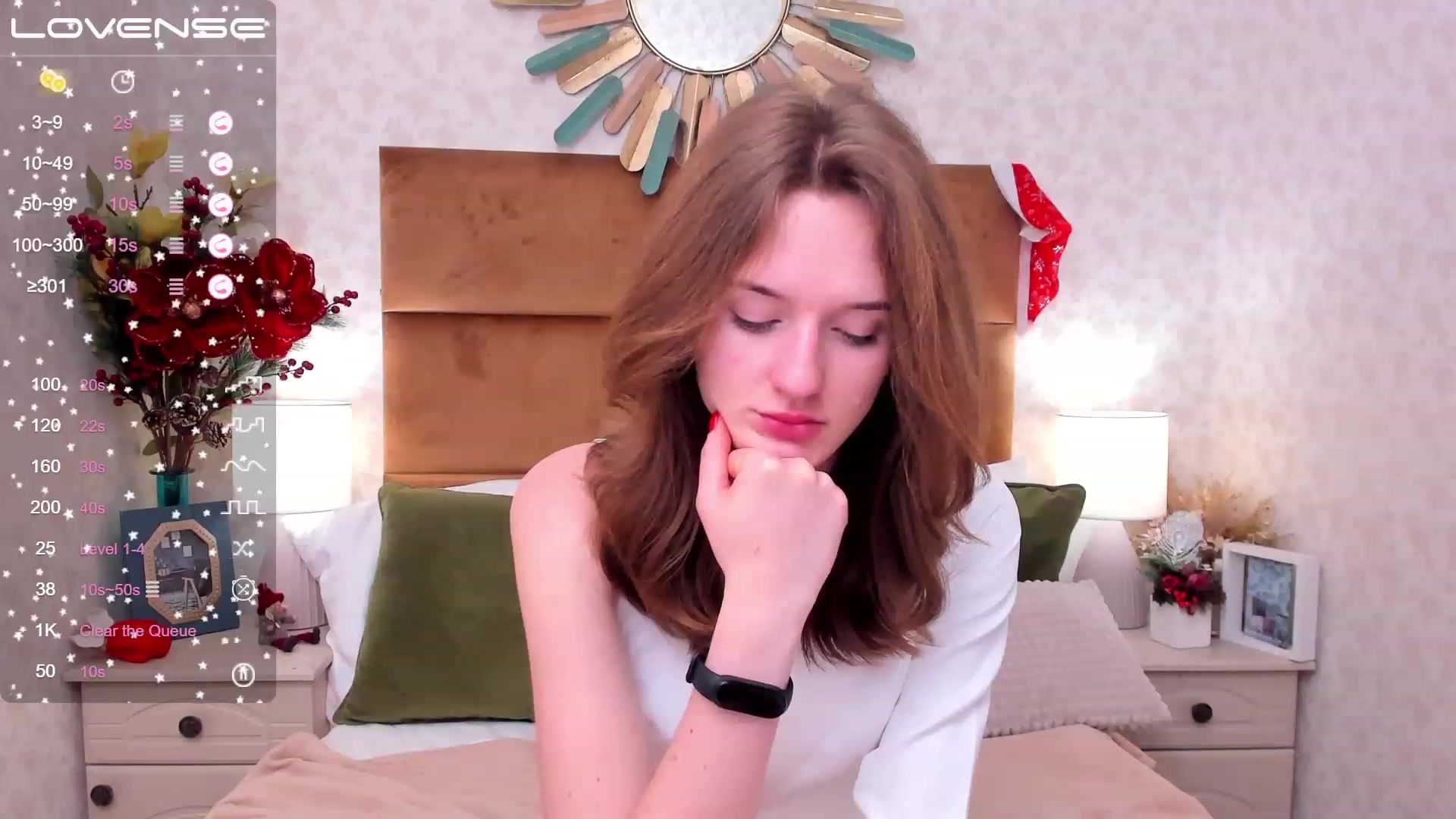 Gallery image thumbnail from MonaElisa's myfreecams stream on, 12/28/2022, 19:13 image 3 of 20