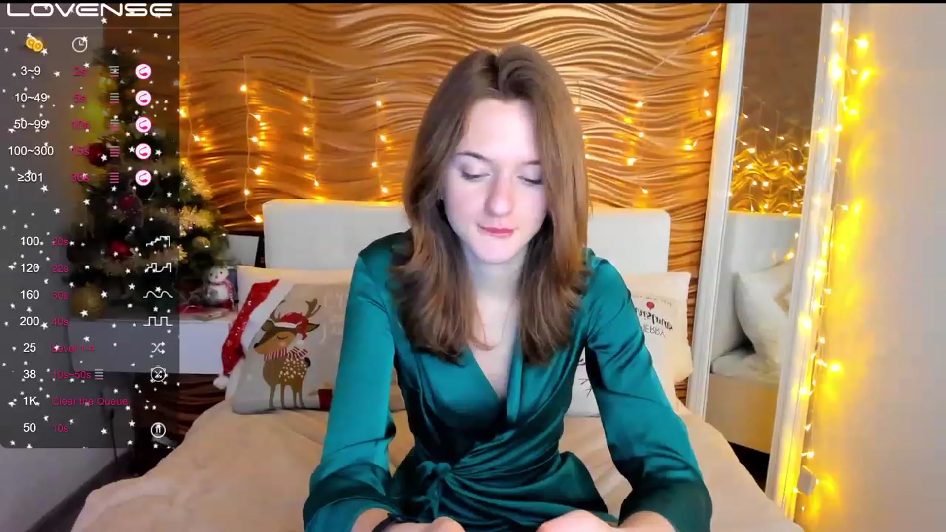 Gallery image thumbnail from MonaElisa's myfreecams stream on, 12/29/2022, 17:00 image 8 of 20
