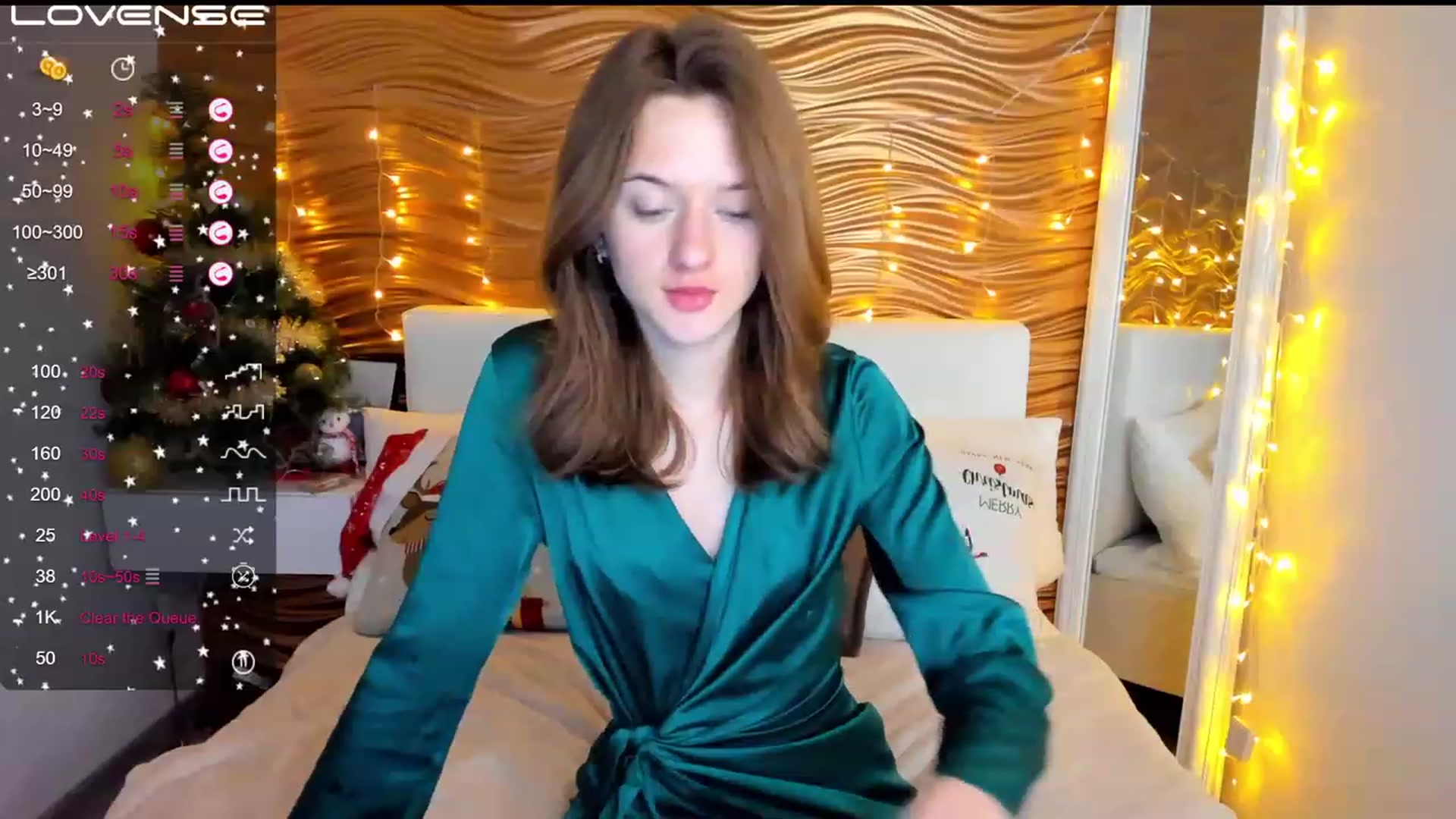 Gallery image thumbnail from MonaElisa's myfreecams stream on, 12/29/2022, 17:00 image 10 of 20