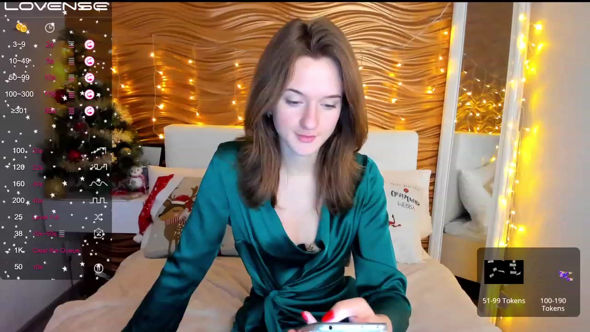Gallery image thumbnail from MonaElisa's myfreecams stream on, 12/29/2022, 17:00 image 2 of 20