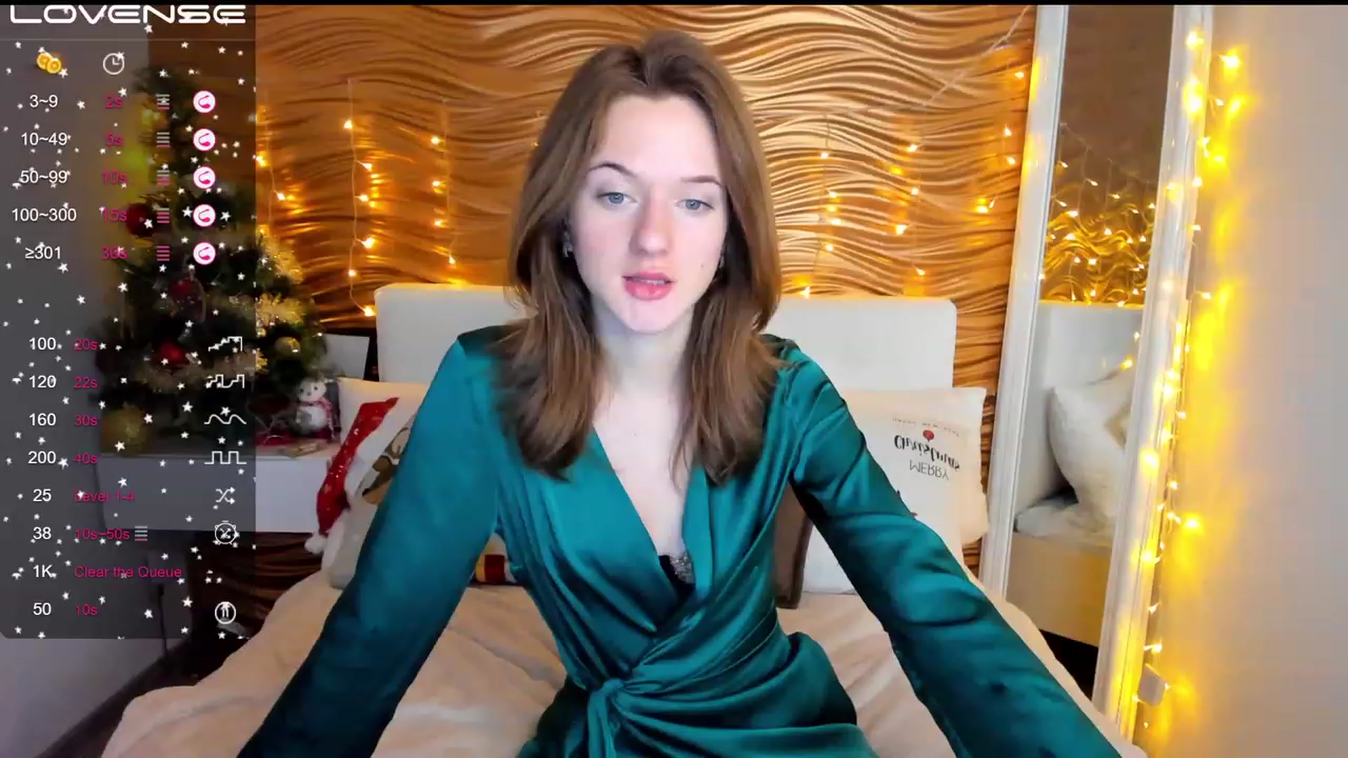 Gallery image thumbnail from MonaElisa's myfreecams stream on, 12/29/2022, 17:00 image 4 of 20