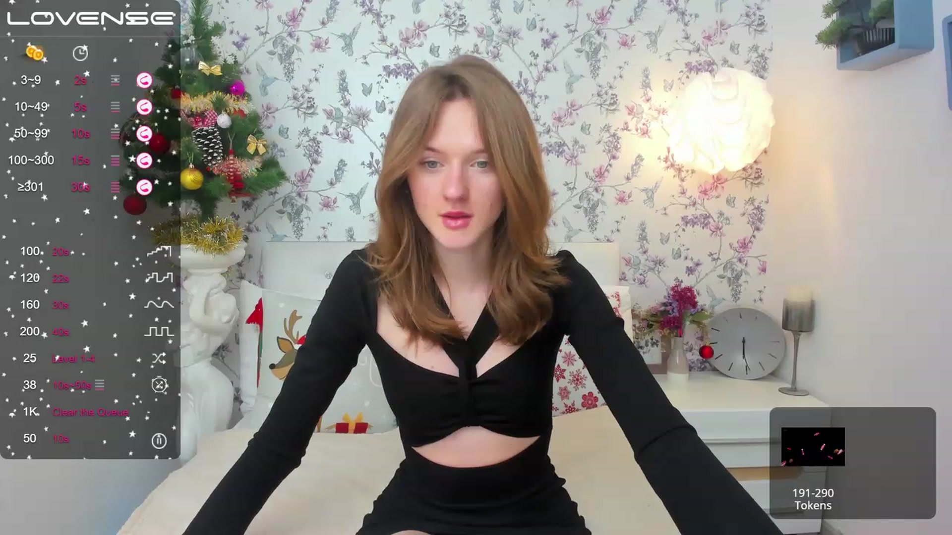 Gallery image thumbnail from MonaElisa's myfreecams stream on, 01/03/2023, 15:46 image 13 of 20