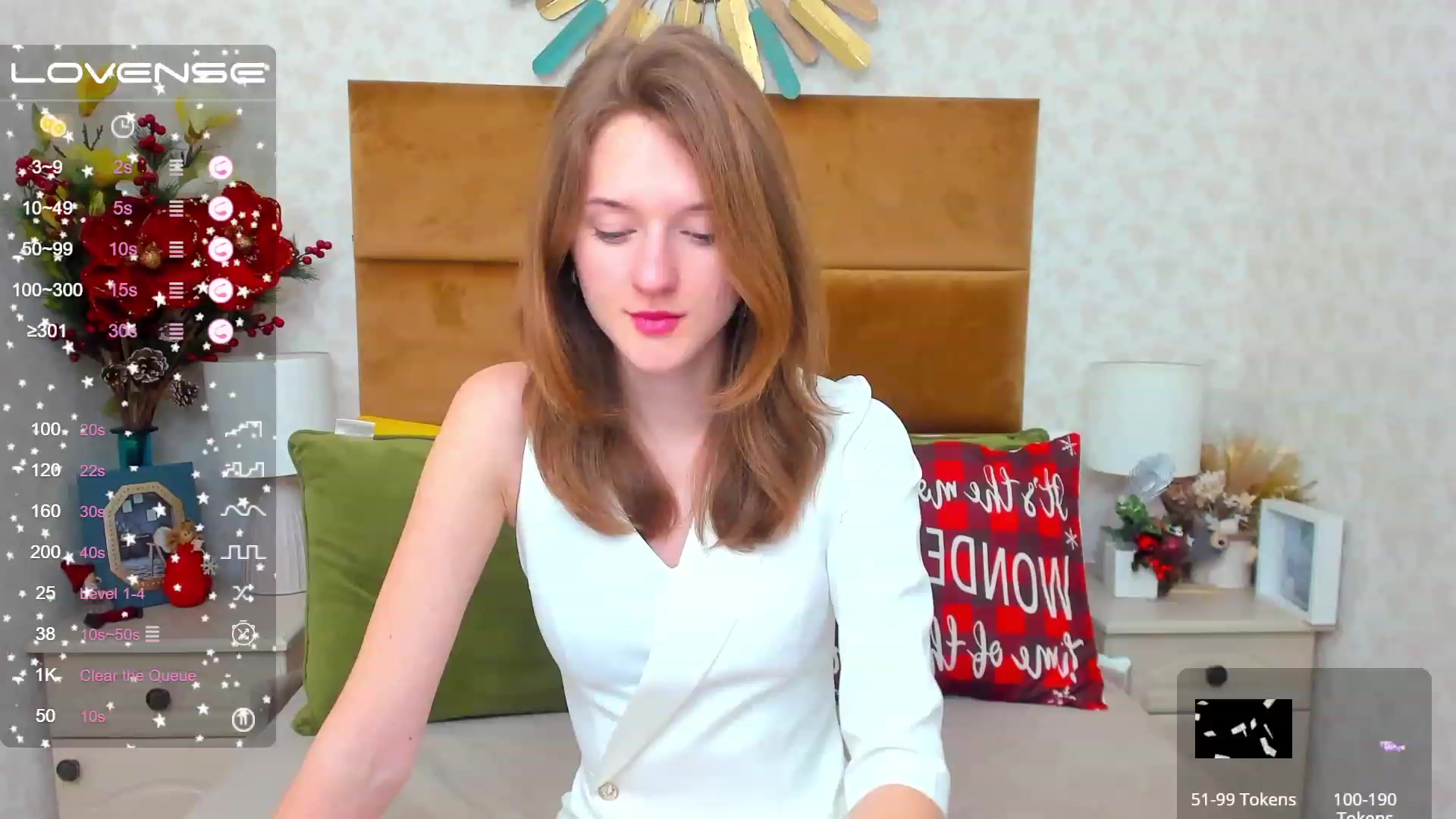 Gallery image thumbnail from MonaElisa's myfreecams stream on, 01/10/2023, 13:30 image 16 of 20