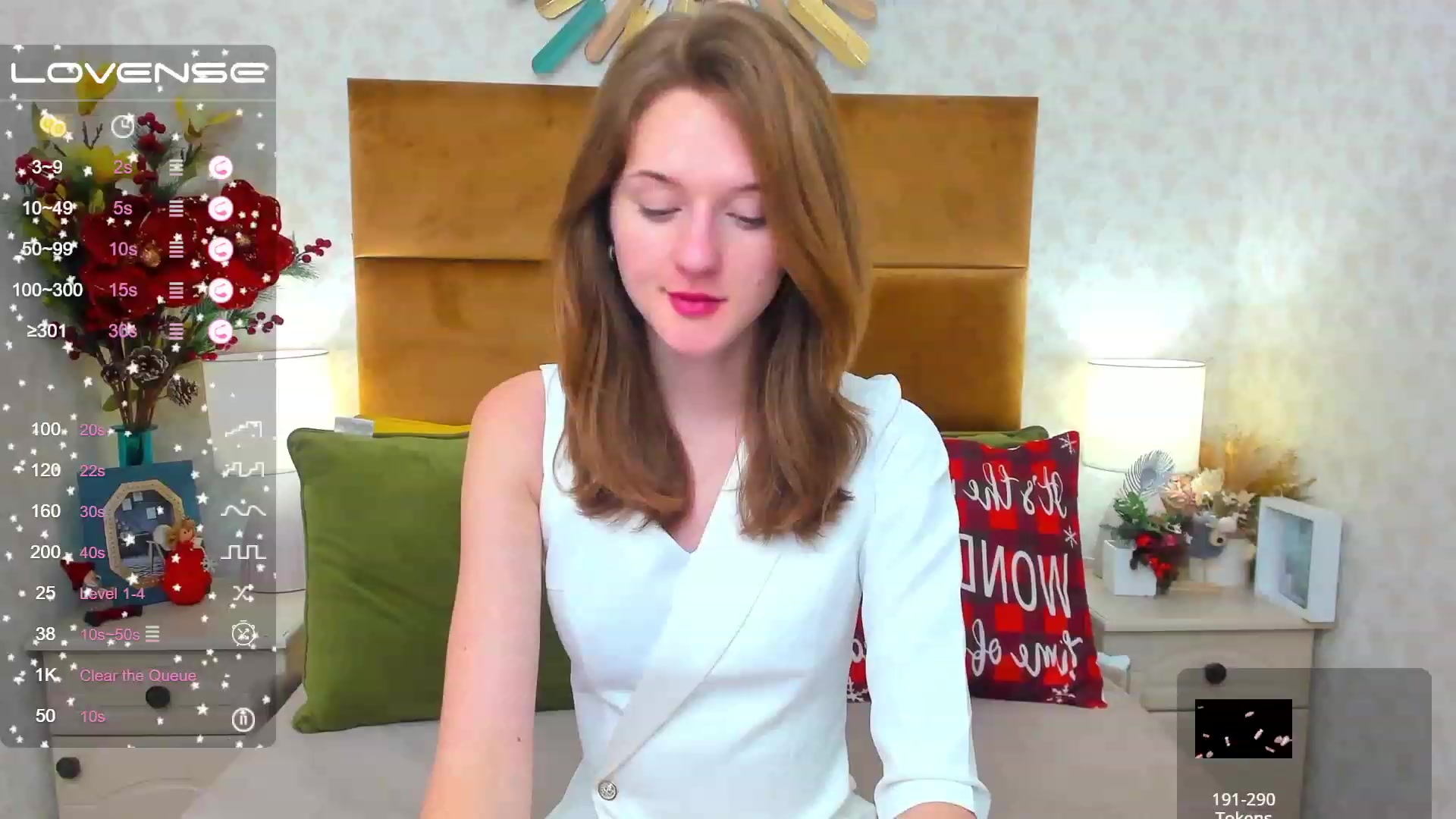 Gallery image thumbnail from MonaElisa's myfreecams stream on, 01/10/2023, 13:30 image 4 of 20