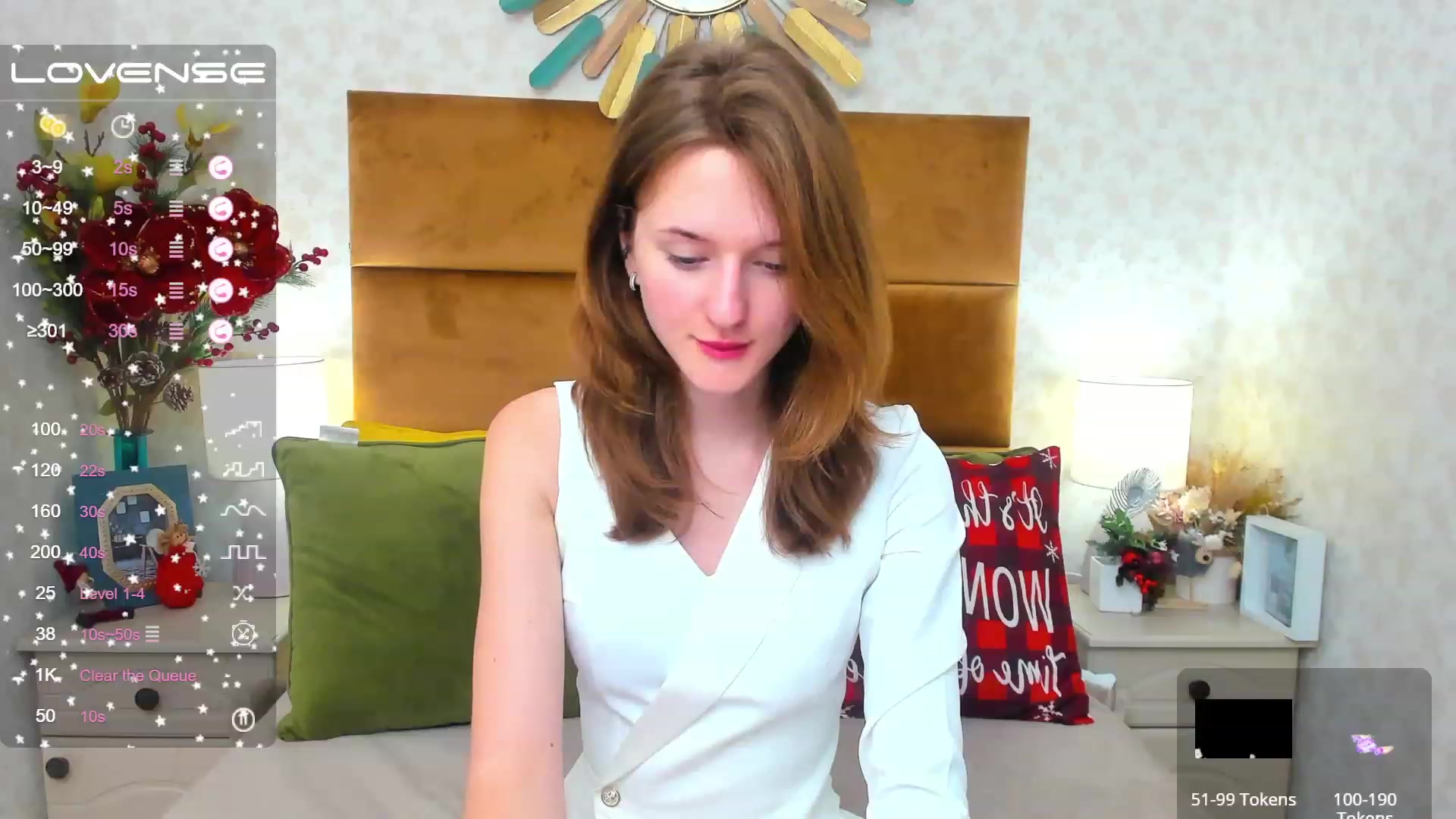 Gallery image thumbnail from MonaElisa's myfreecams stream on, 01/10/2023, 14:29 image 3 of 20